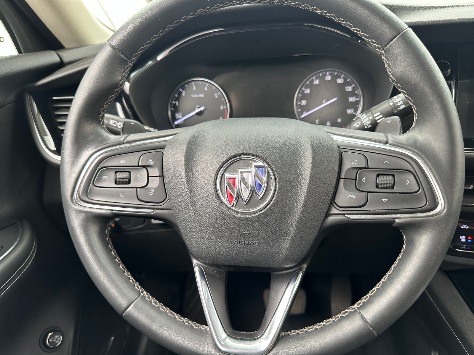 Thumbnail: 2022 Buick Envision - 4