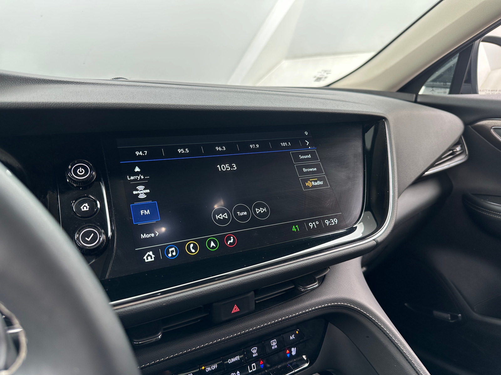Thumbnail: 2022 Buick Envision - 3