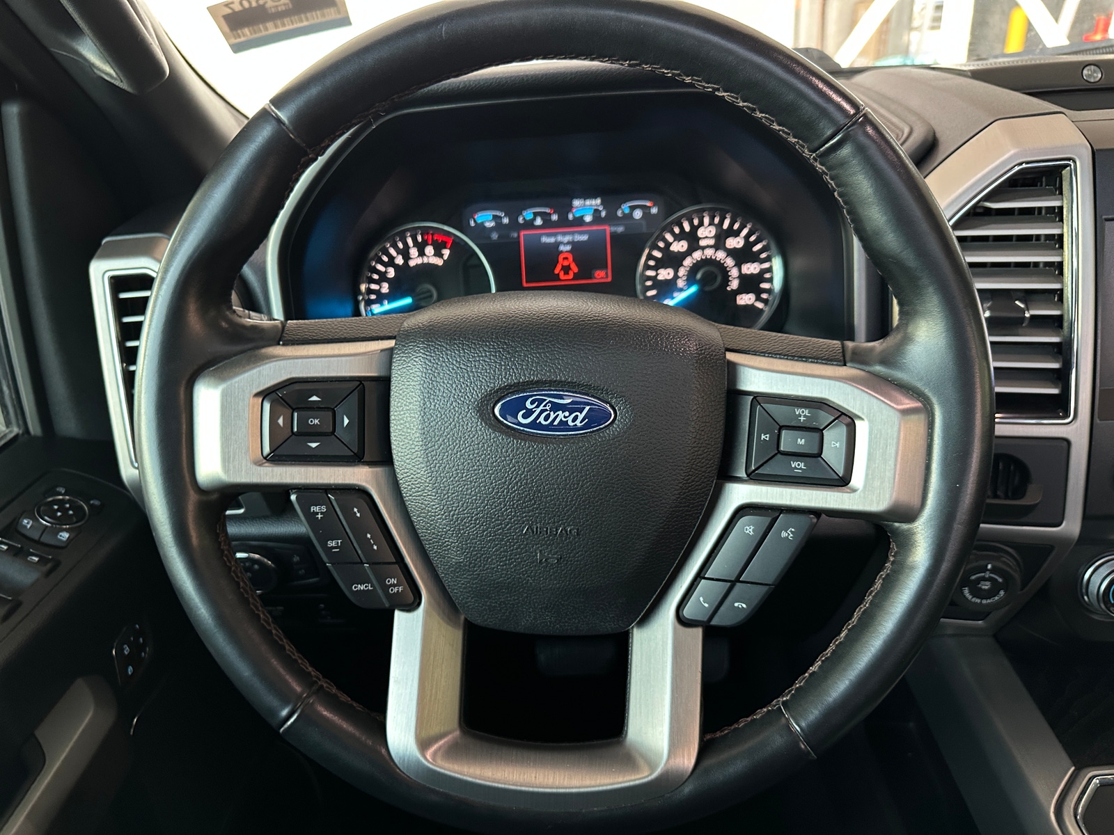 Thumbnail: 2020 Ford Econoline - 4