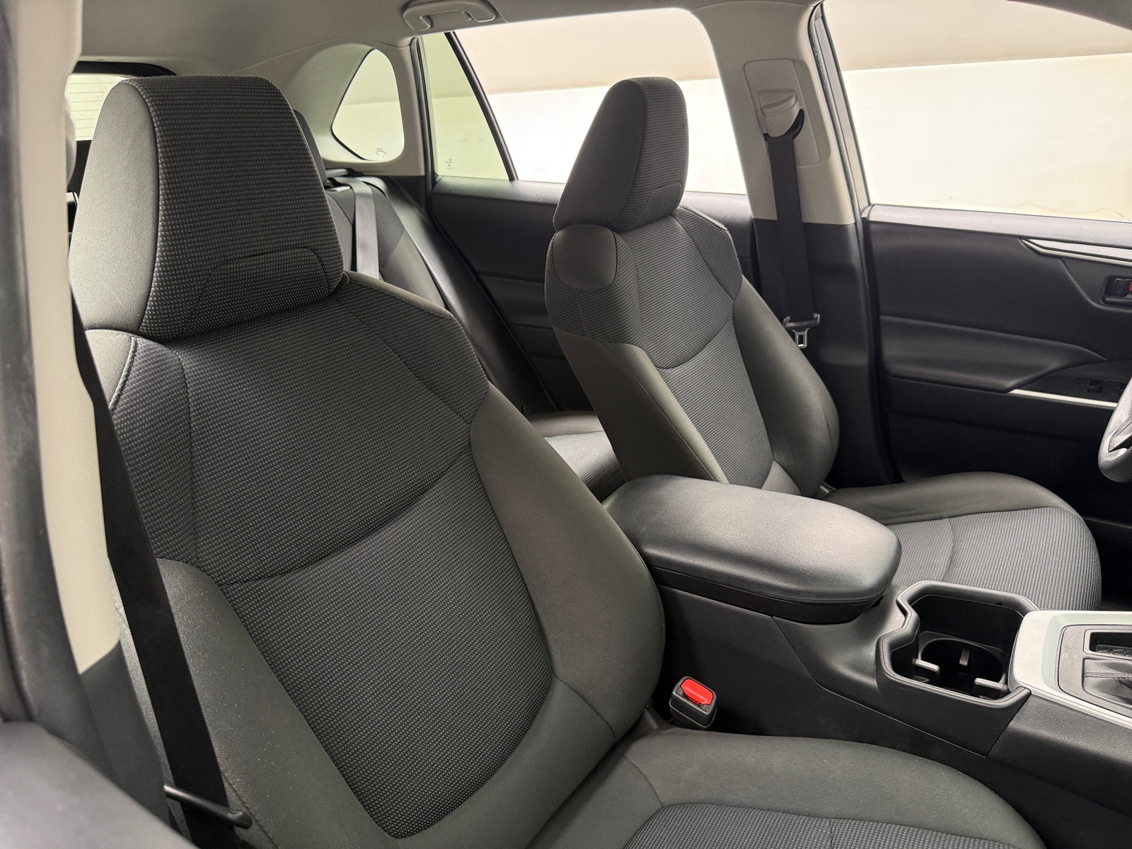 Thumbnail: 2024 Toyota RAV4 - 2