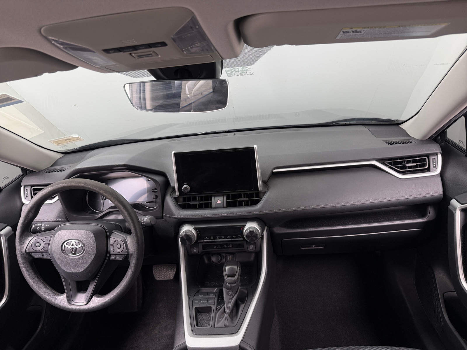 Thumbnail: 2024 Toyota RAV4 - 3