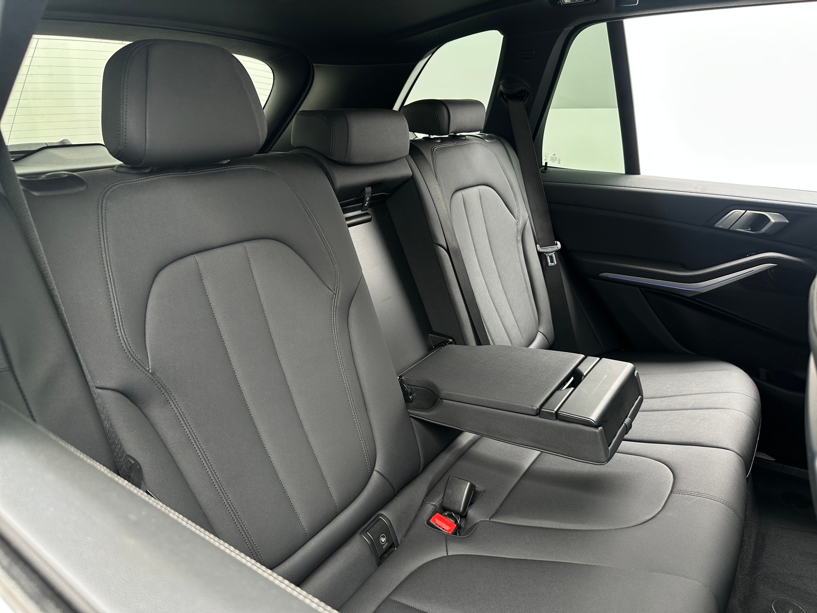 Thumbnail: 2020 BMW X5 - 5