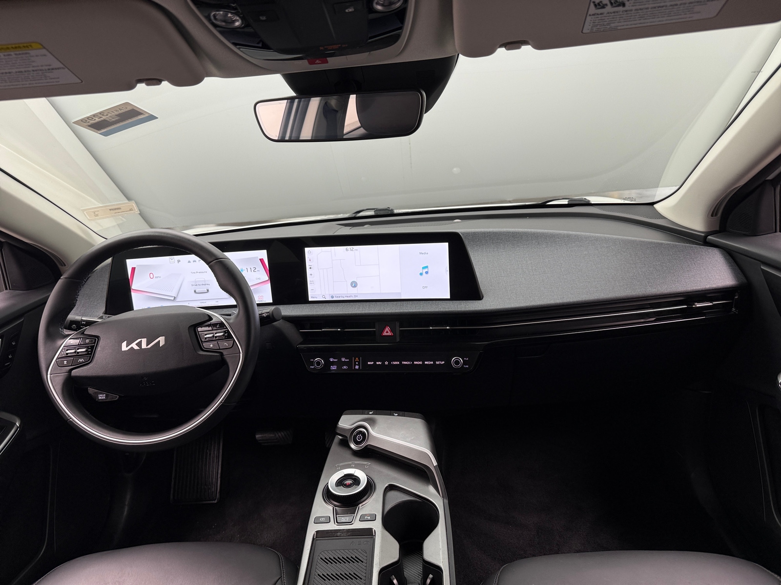 Thumbnail: 2024 Kia EV6 - 2