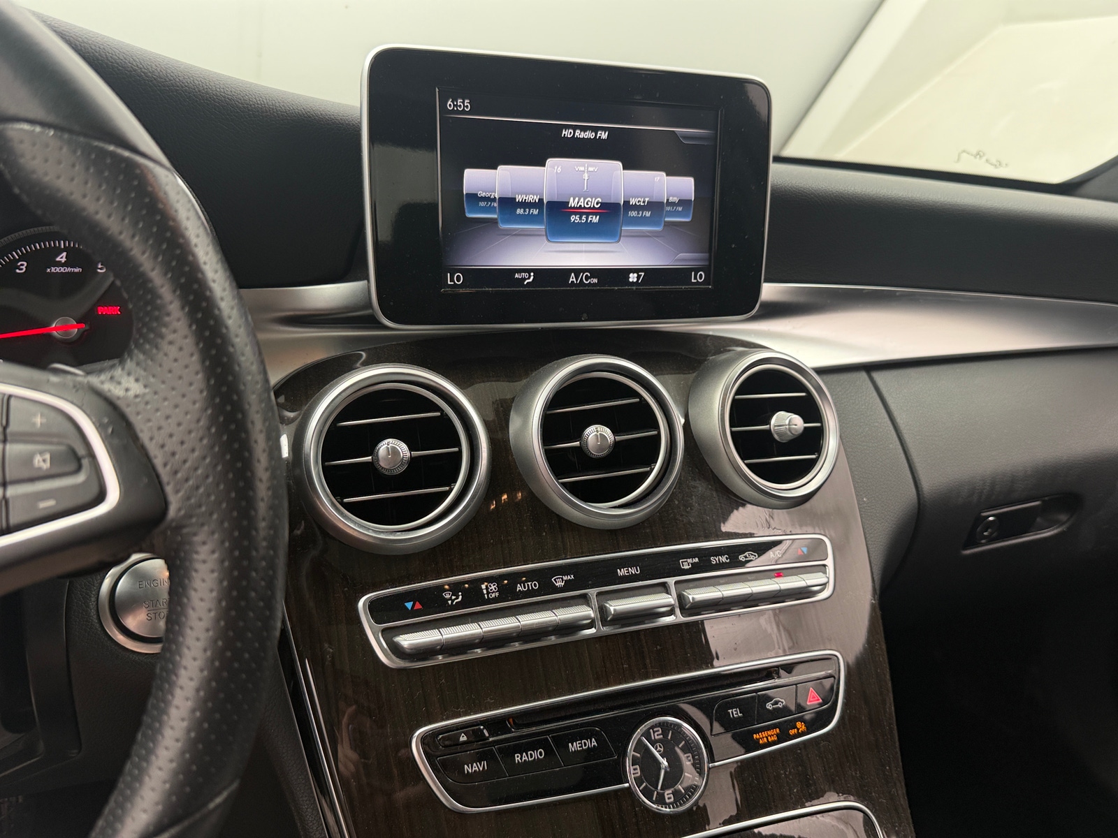 Thumbnail: 2018 Mercedes-Benz C-Class - 3