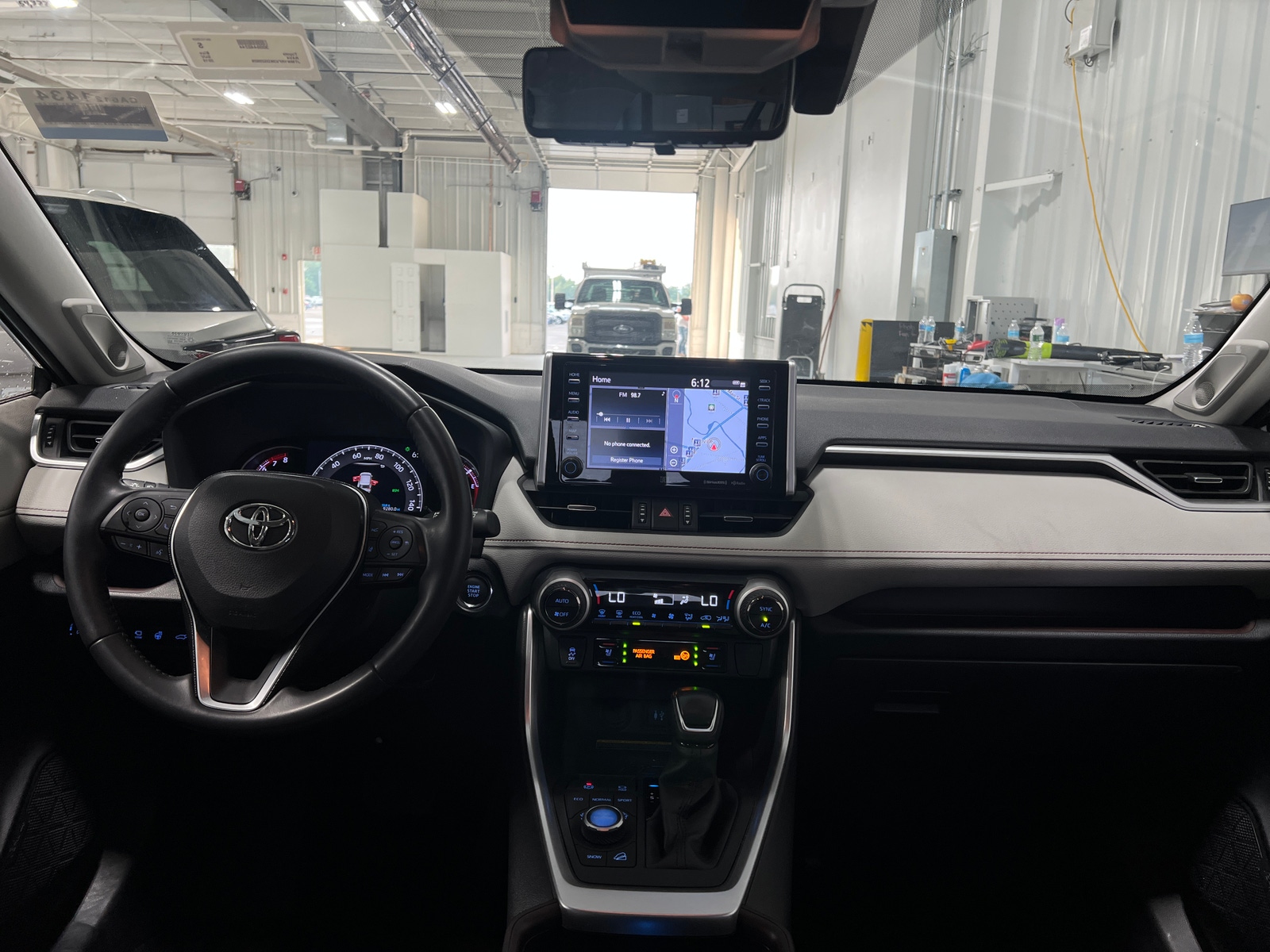 Thumbnail: 2019 Toyota RAV4 - 2