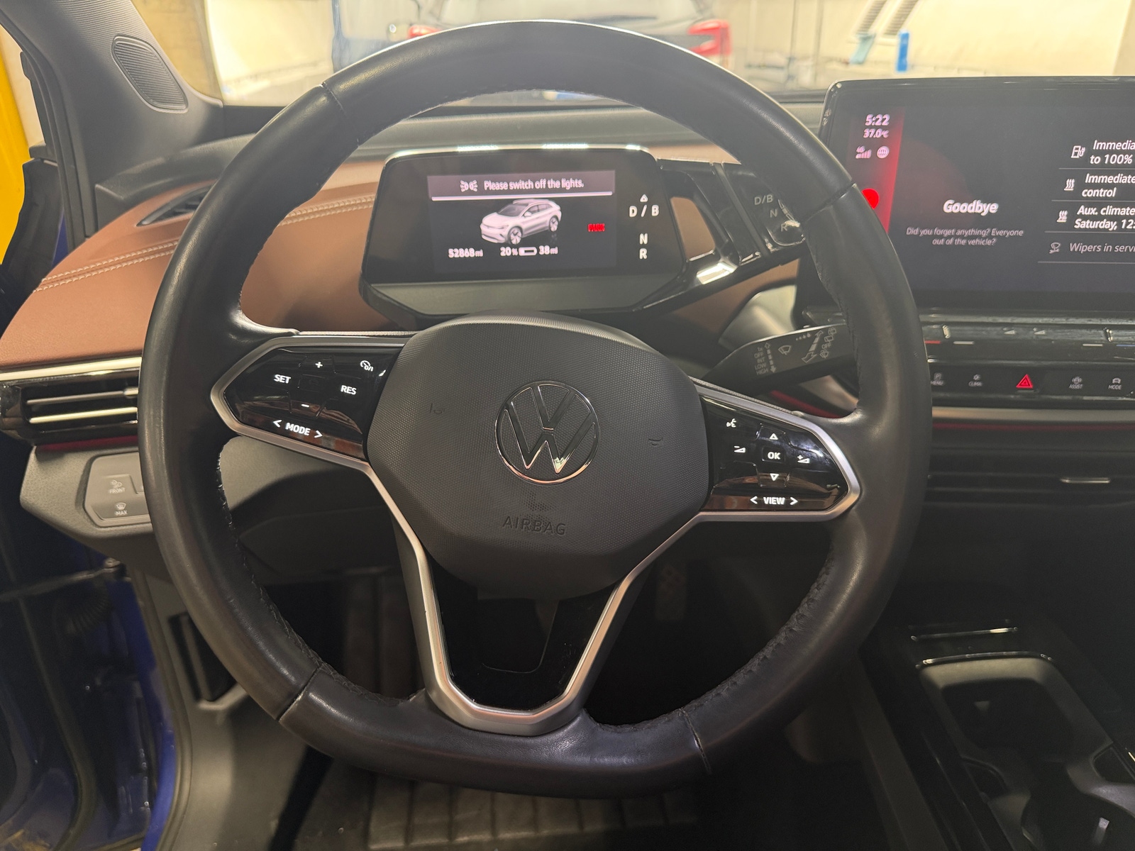 Thumbnail: 2021 Volkswagen ID.4 - 4