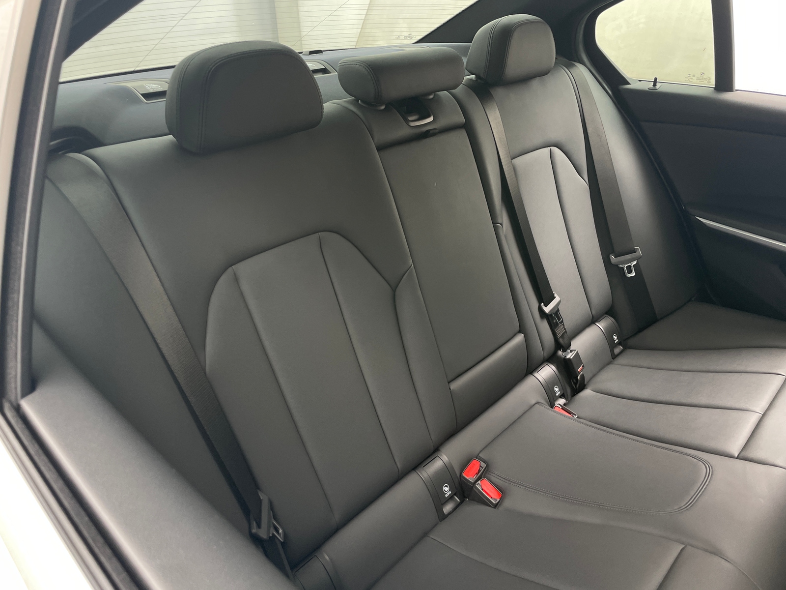 Thumbnail: 2019 BMW 3 Series - 5