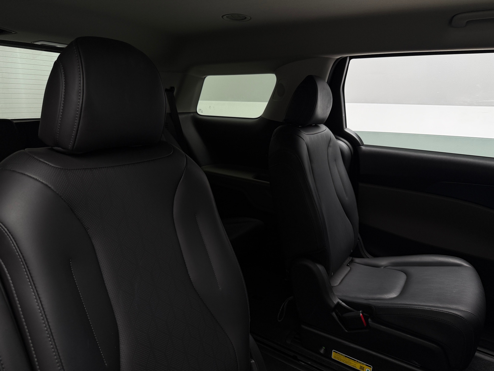 Thumbnail: 2026 Kia Carnival - 5