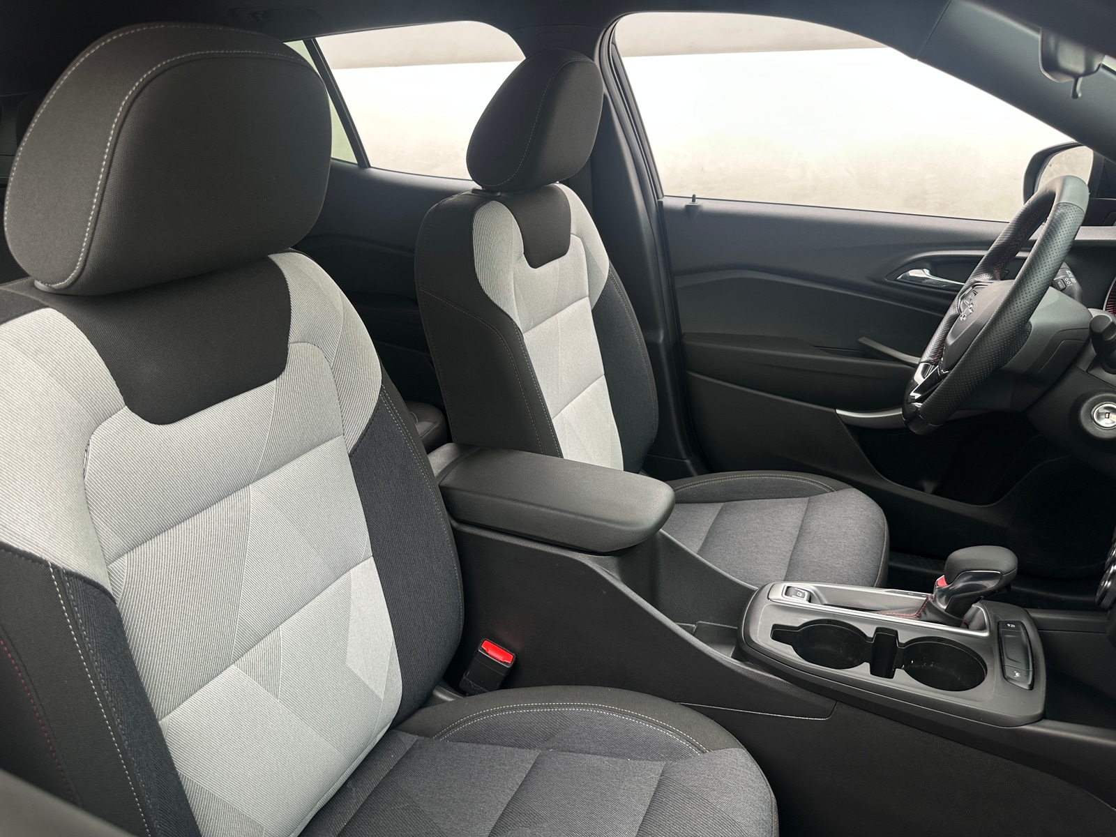 Thumbnail: 2024 Chevrolet Trax - 2