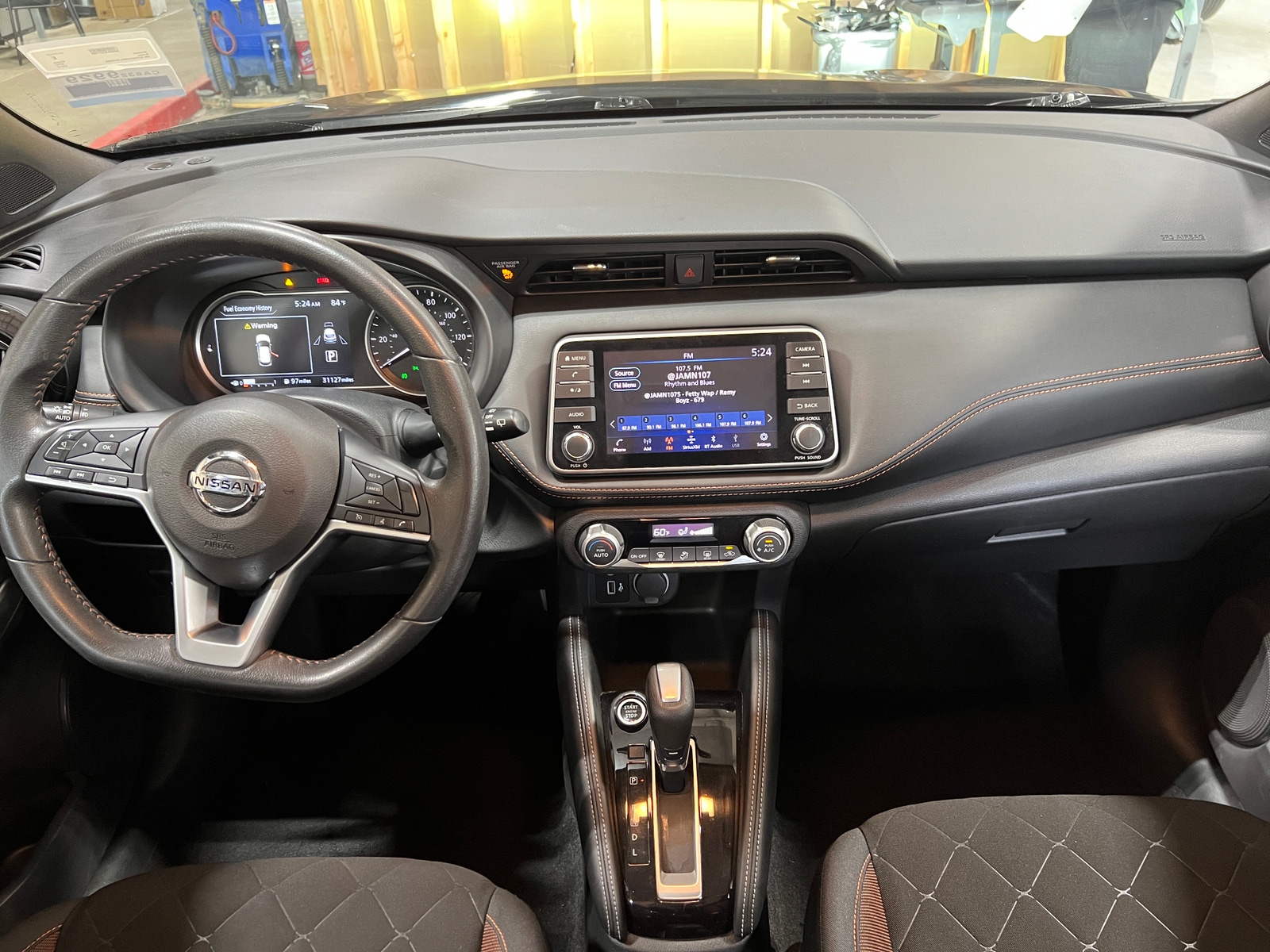 Thumbnail: 2019 Nissan Kicks - 3
