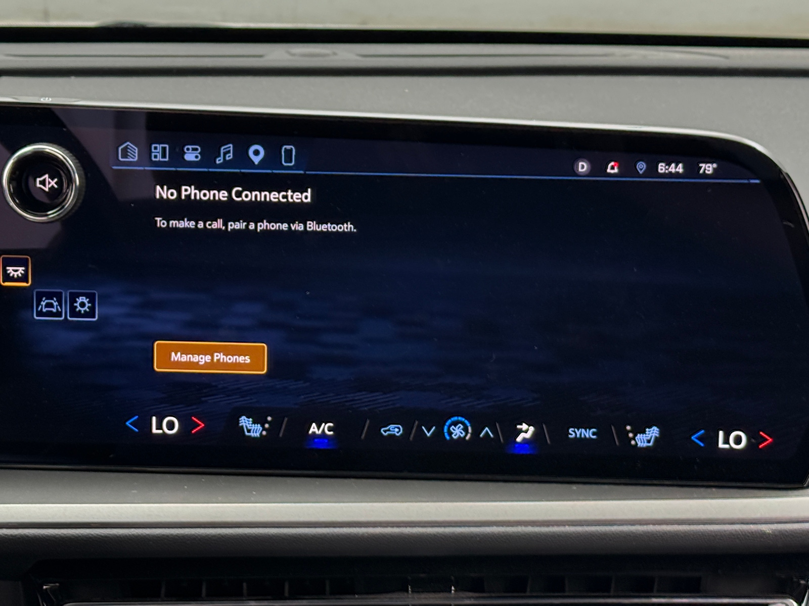 Thumbnail: 2025 Chevrolet Traverse - 3