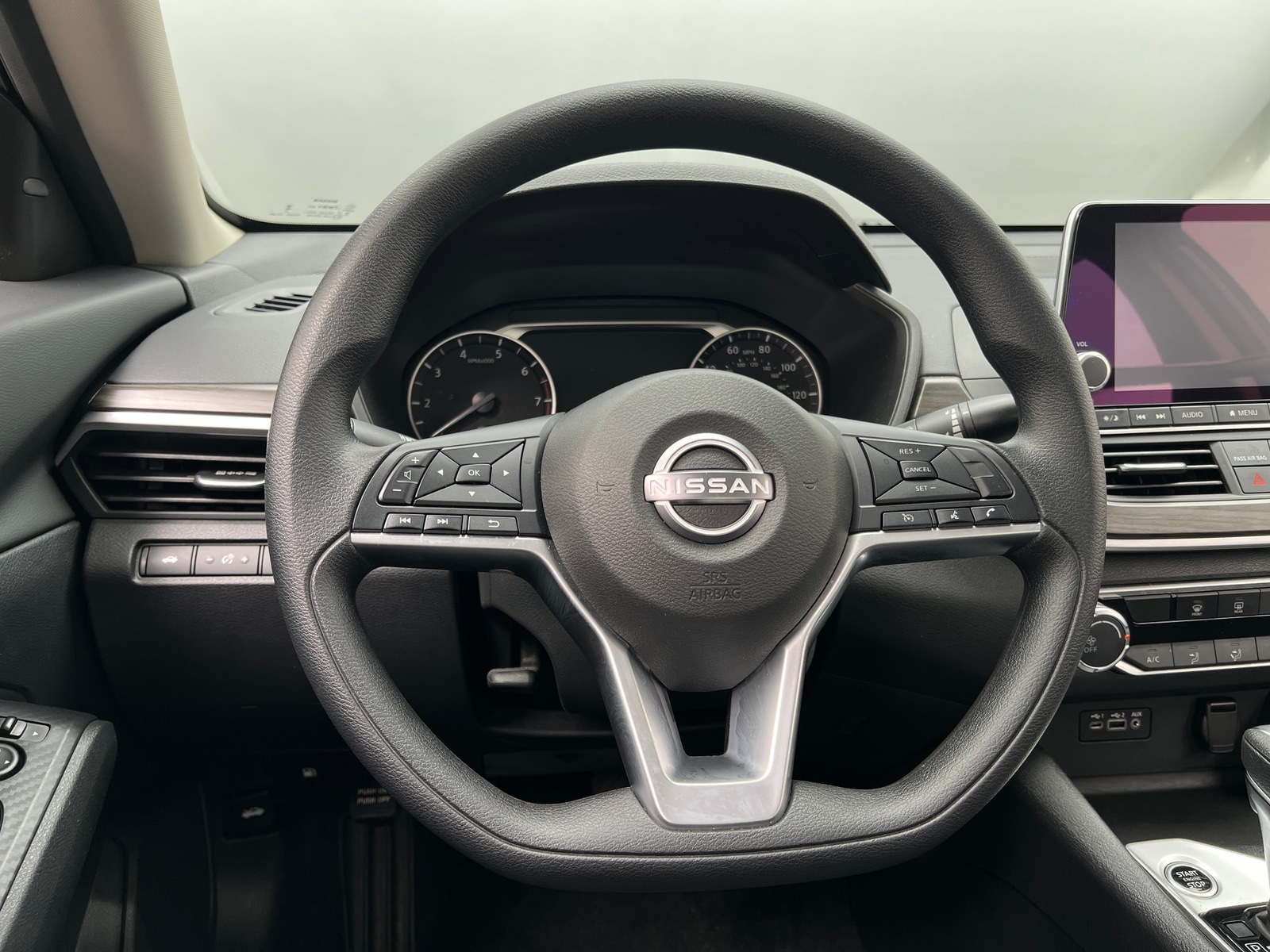 Thumbnail: 2025 Nissan Altima - 5