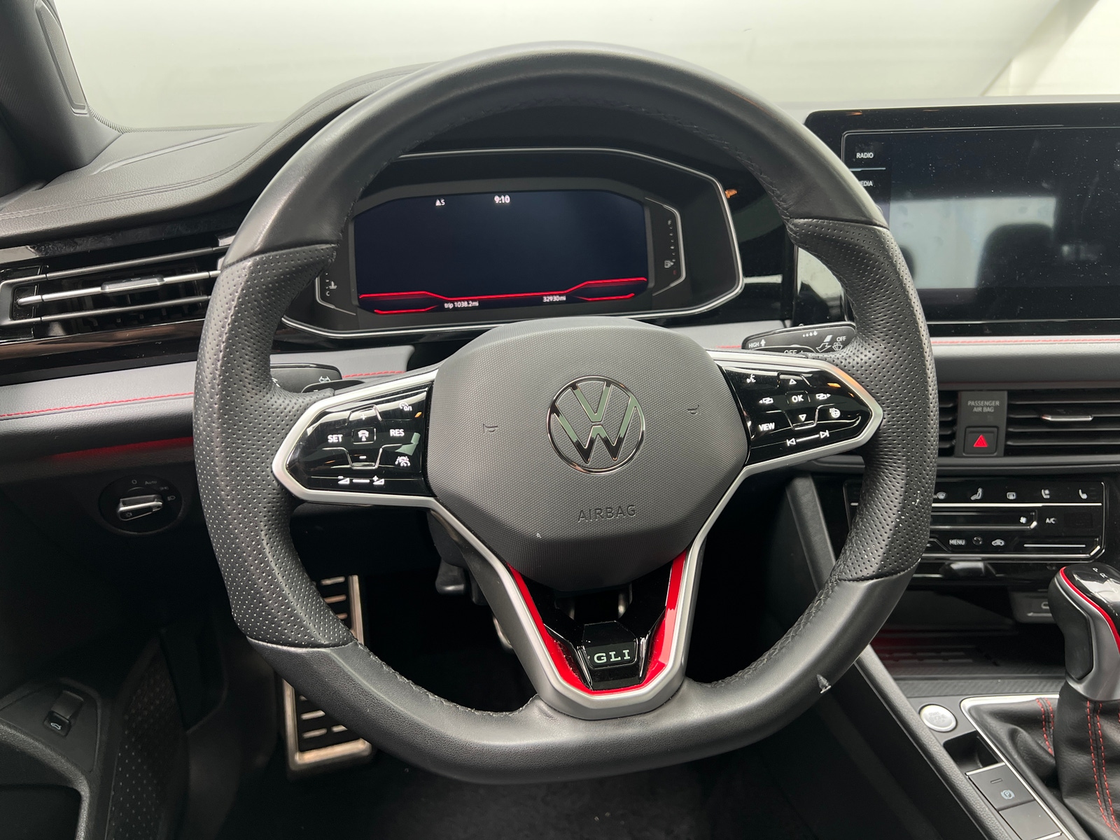 Thumbnail: 2025 Volkswagen Jetta - 4