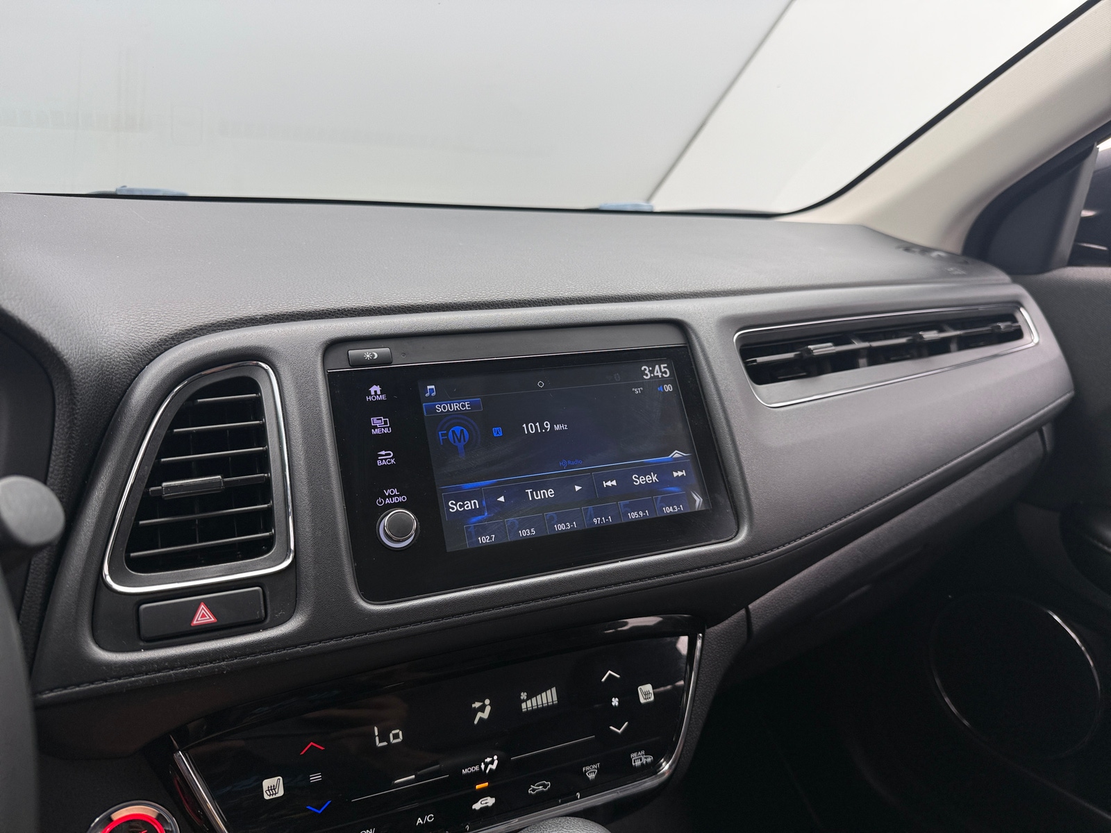 Thumbnail: 2019 Honda HR-V - 4