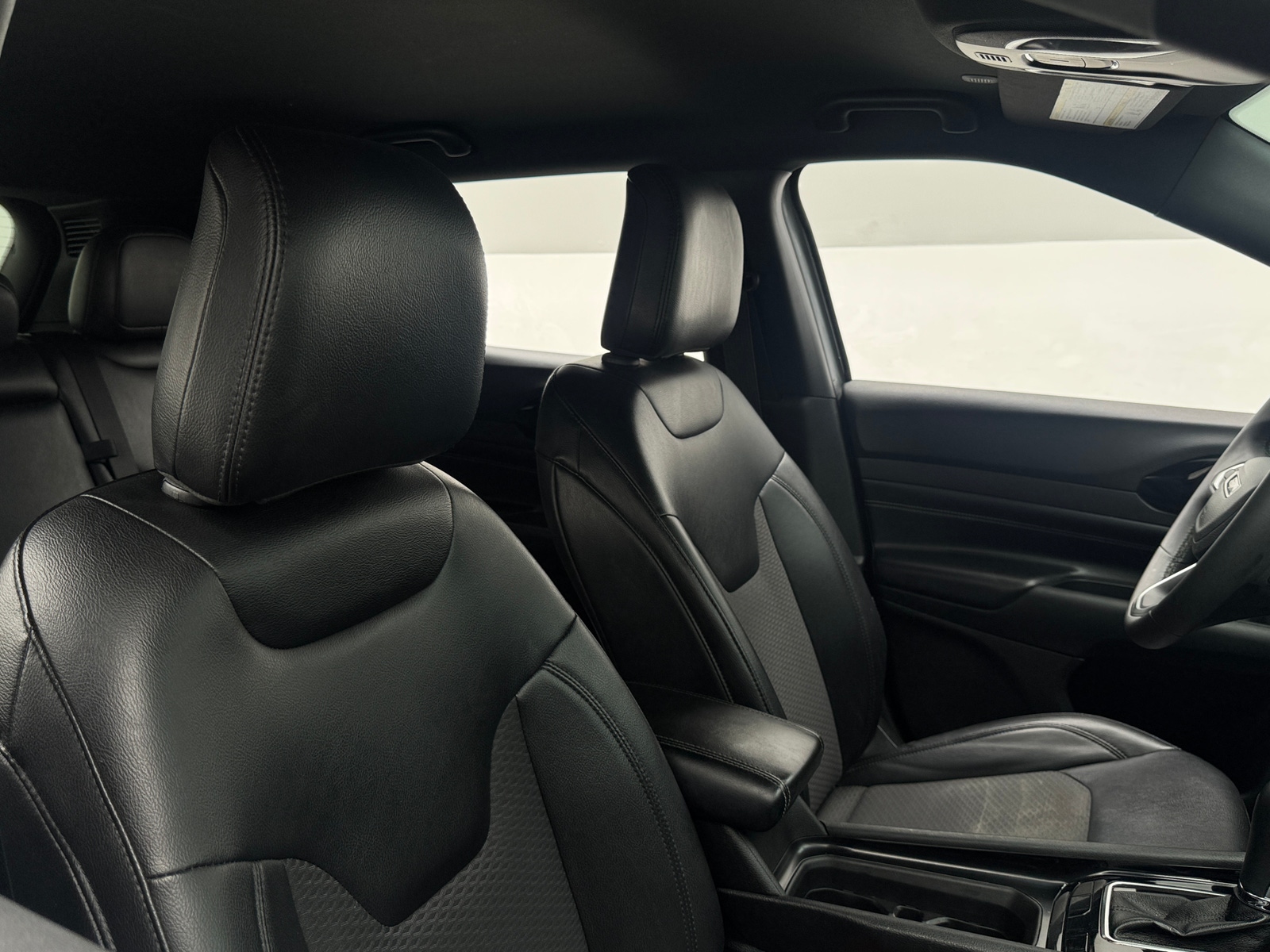 Thumbnail: 2022 Jeep Compass - 2