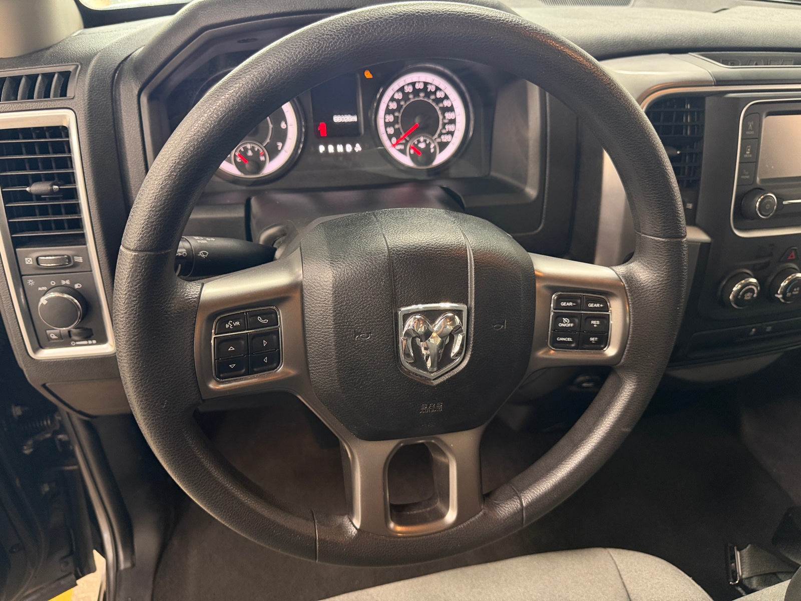 Thumbnail: 2024 RAM 1500 Classic - 5