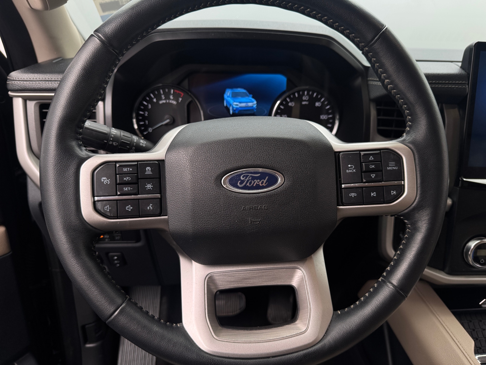 Thumbnail: 2022 Ford Expedition - 4
