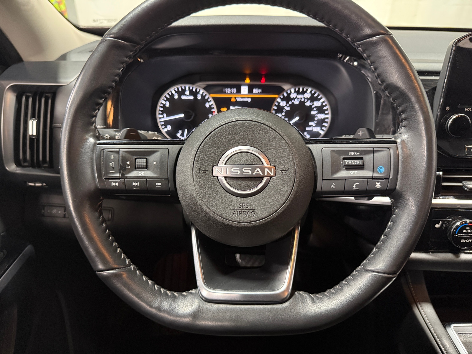 Thumbnail: 2024 Nissan Pathfinder - 4