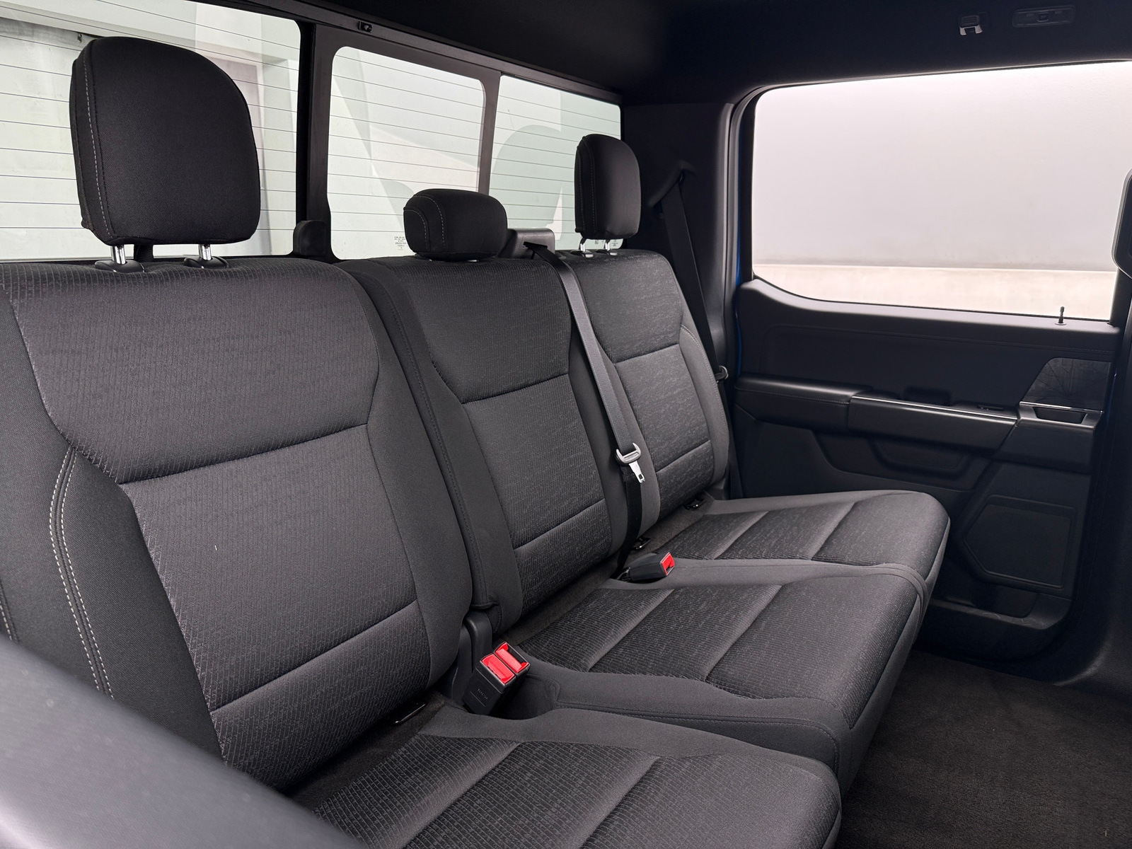 Thumbnail: 2021 Ford Econoline - 6