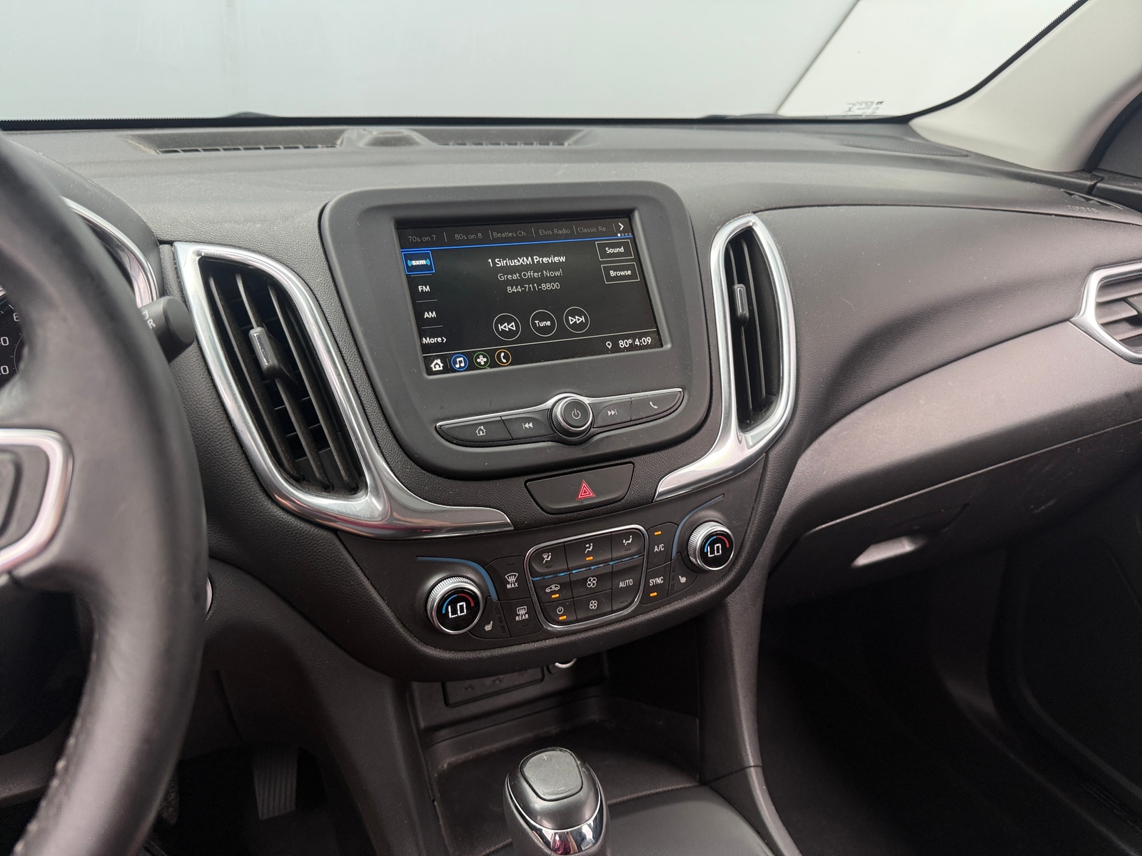 Thumbnail: 2019 Chevrolet Equinox - 4
