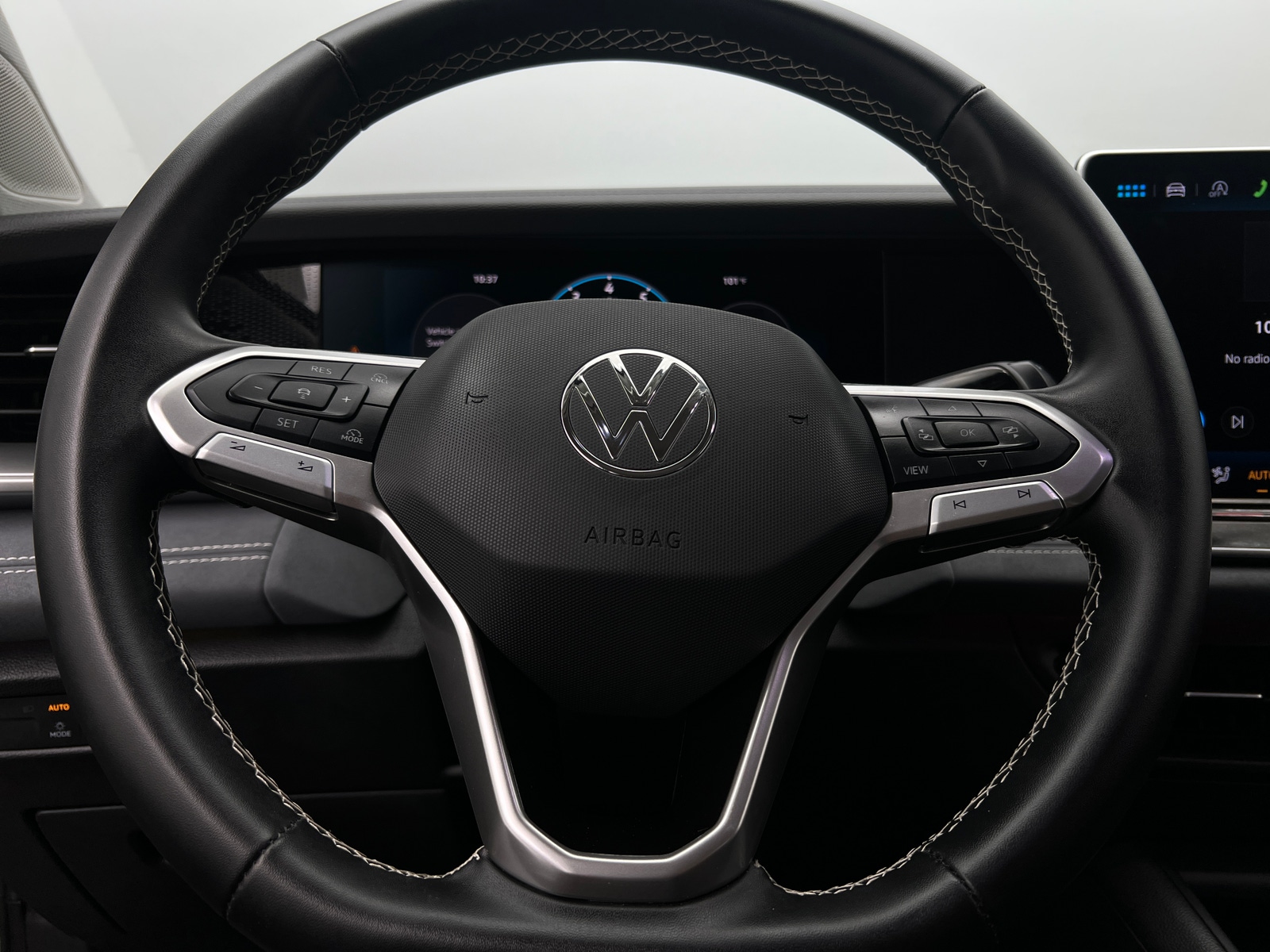 Thumbnail: 2026 Volkswagen Tiguan - 4