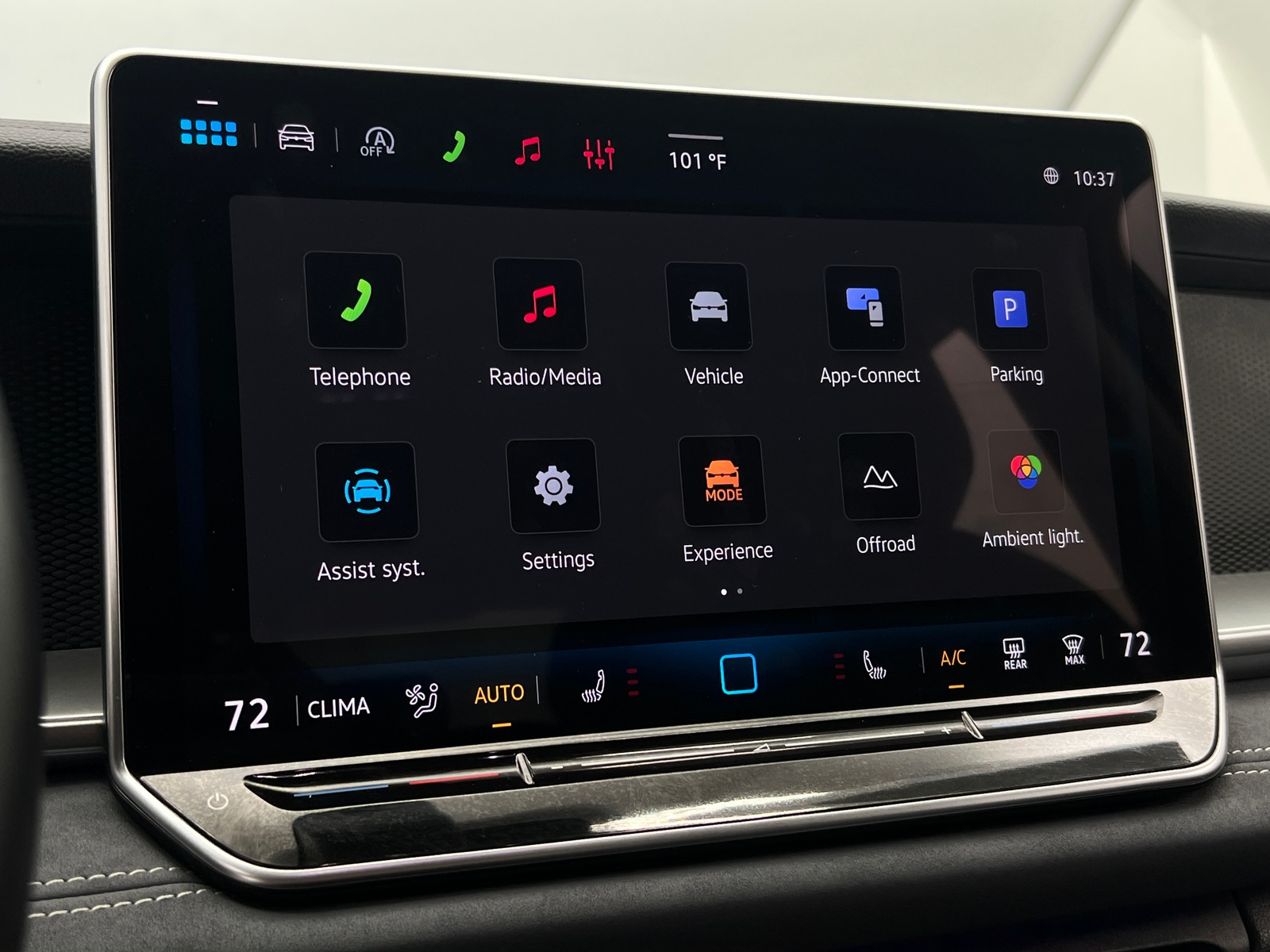 Thumbnail: 2026 Volkswagen Tiguan - 3