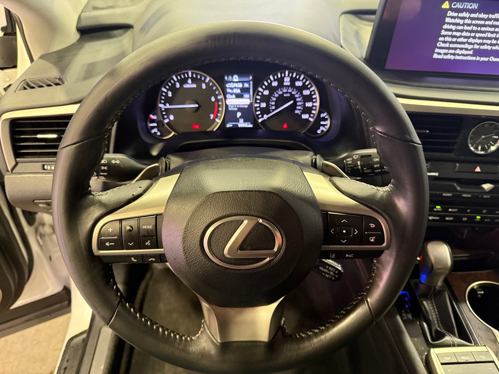 Thumbnail: 2020 Lexus RX - 4
