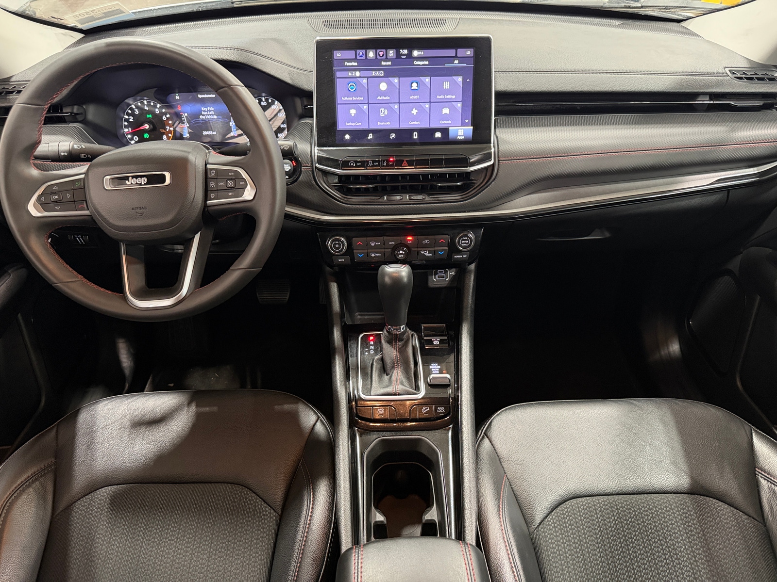 Thumbnail: 2022 Jeep Compass - 3