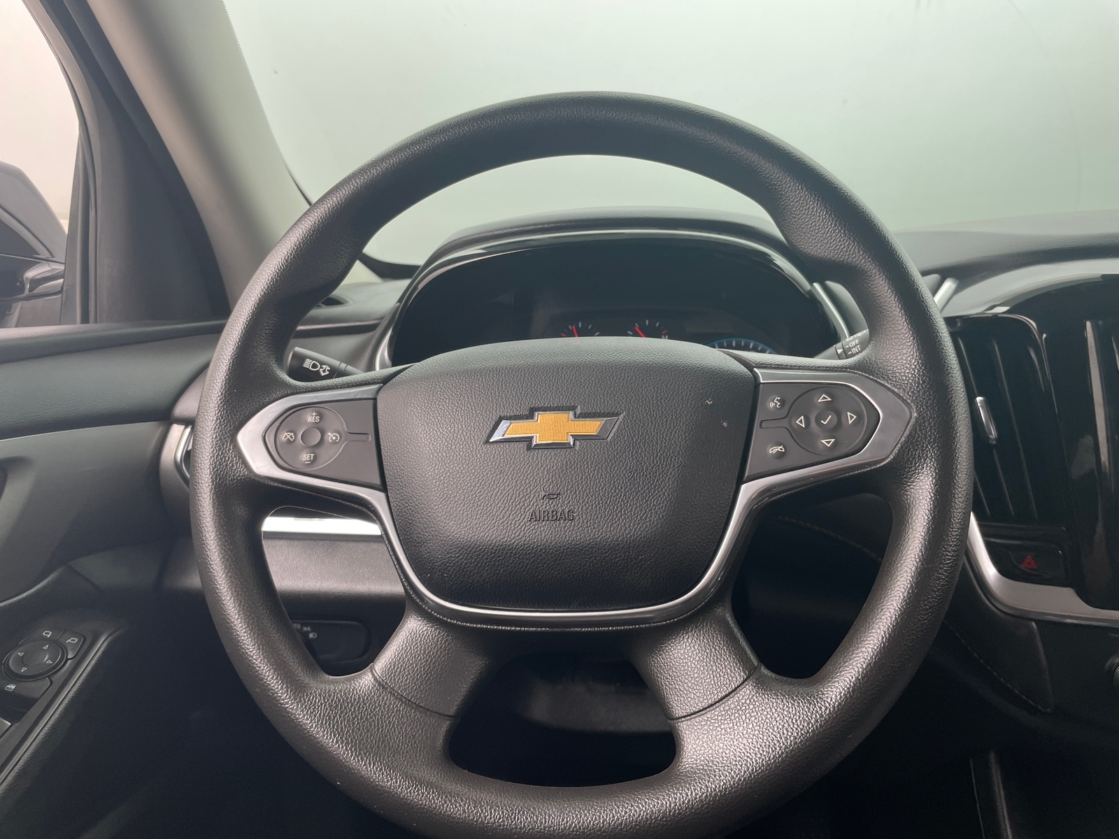 Thumbnail: 2020 Chevrolet Traverse - 5