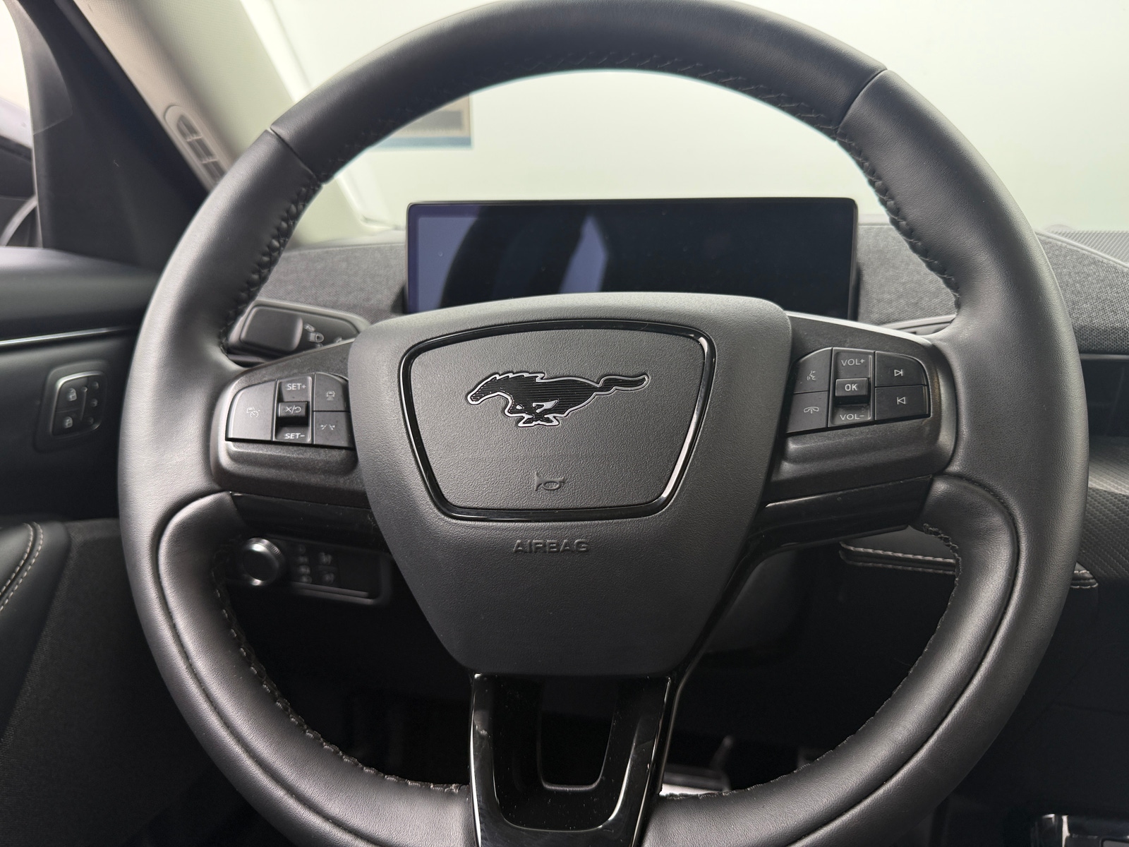 Thumbnail: 2021 Ford Mustang Mach-E - 4
