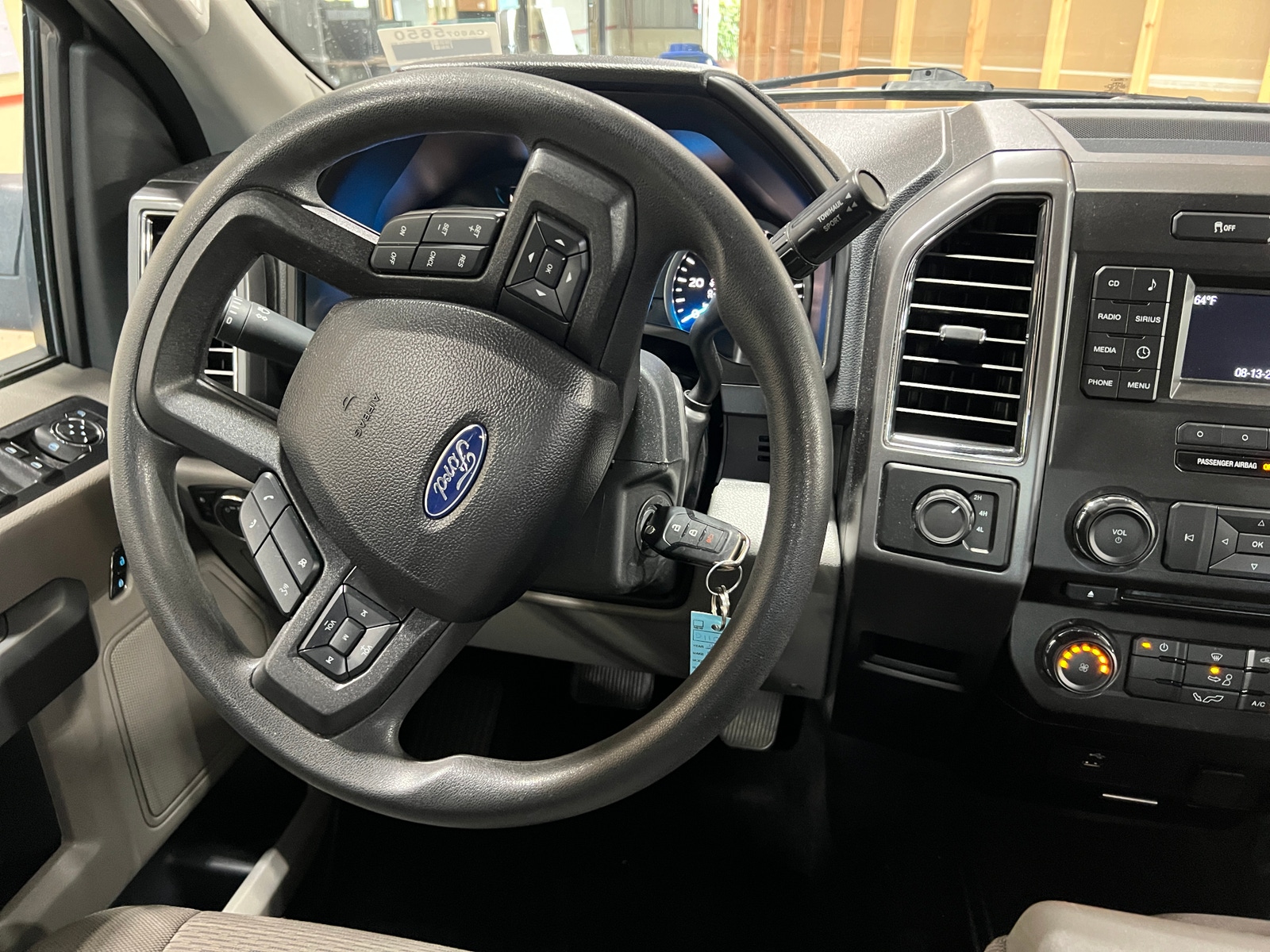 Thumbnail: 2017 Ford Econoline - 5