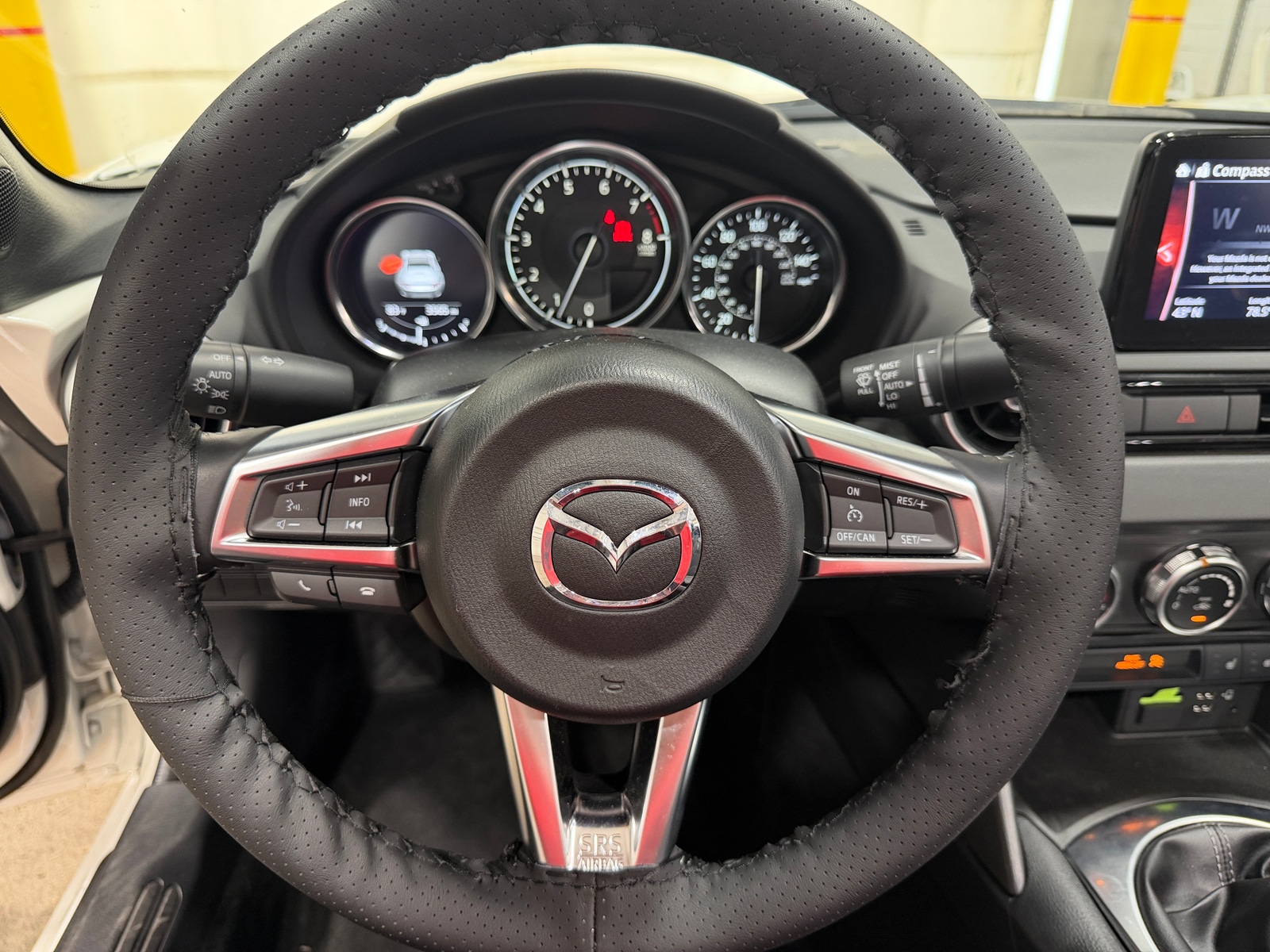 Thumbnail: 2023 Mazda MX-5 Miata - 4
