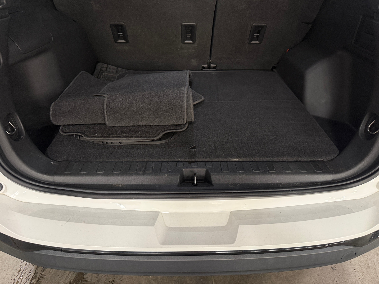 Thumbnail: 2020 GMC Terrain - 6