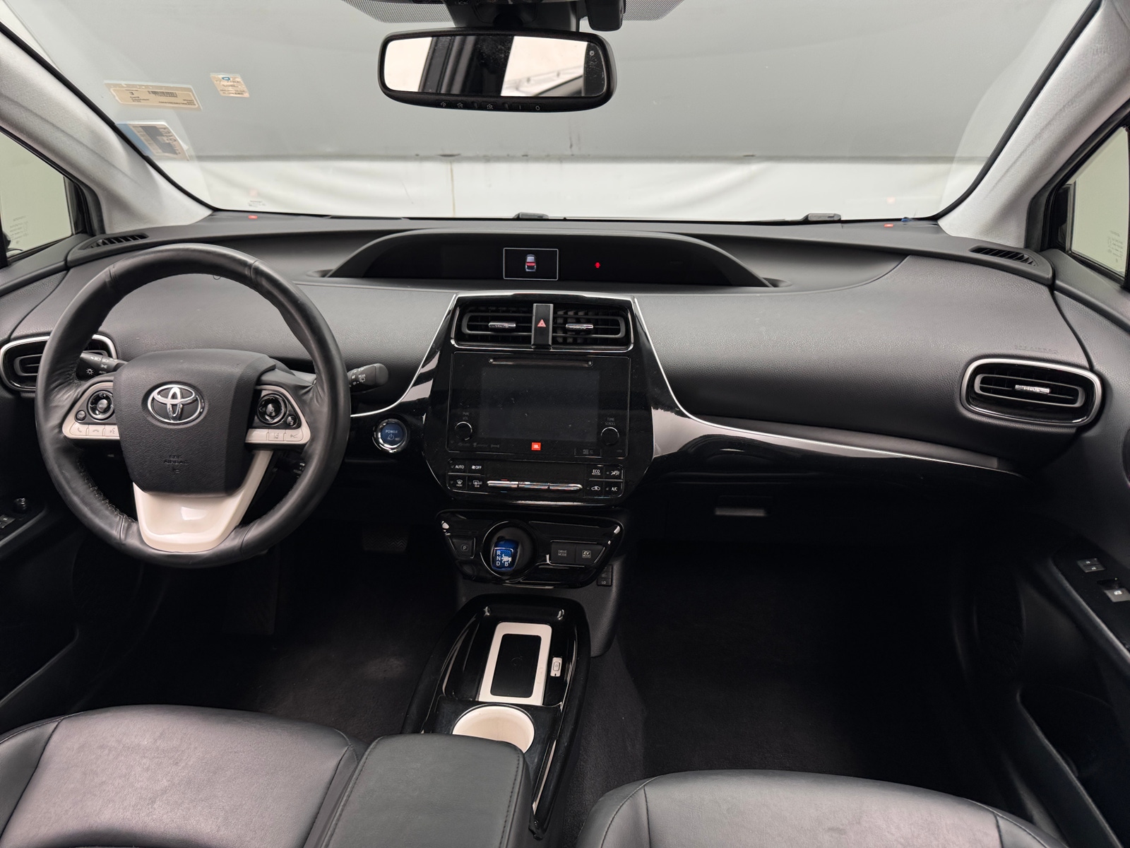 Thumbnail: 2016 Toyota Prius - 3
