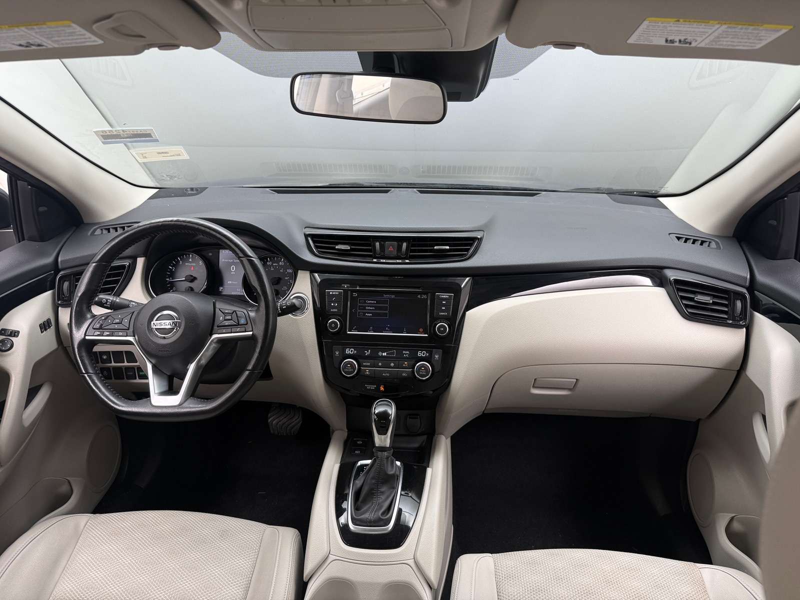 Thumbnail: 2022 Nissan Rogue Sport - 2