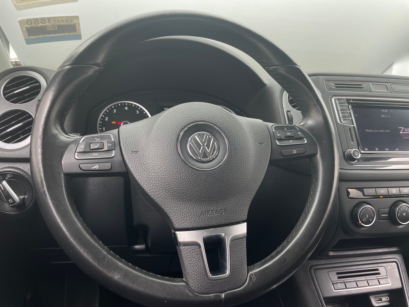Thumbnail: 2017 Volkswagen Tiguan - 5