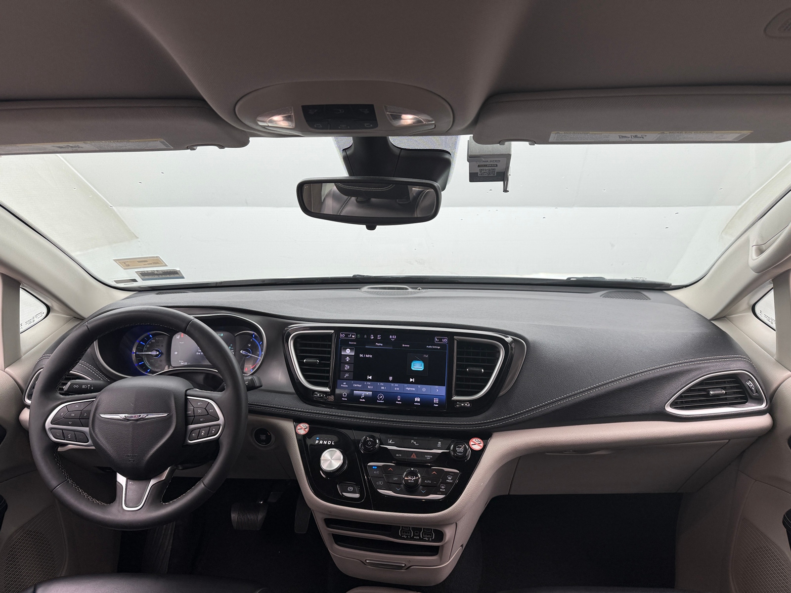 Thumbnail: 2023 Chrysler Pacifica - 2