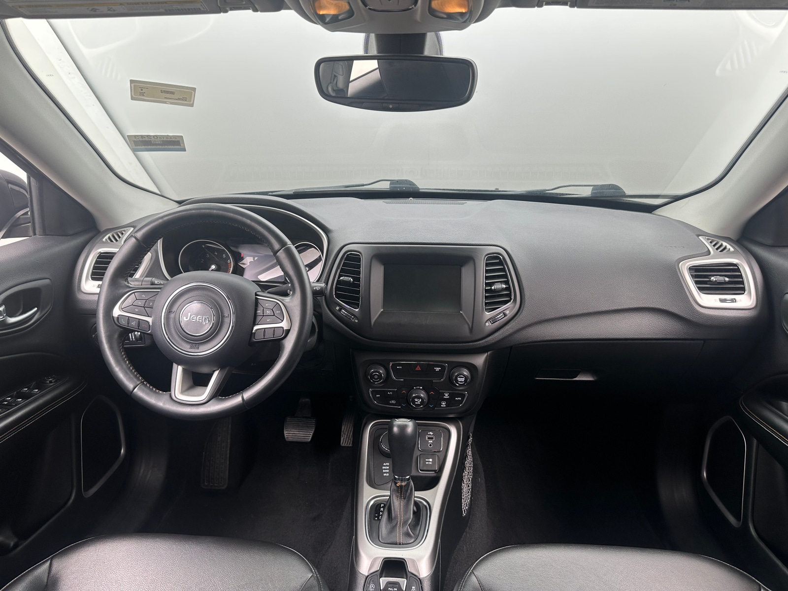 Thumbnail: 2018 Jeep Compass - 3