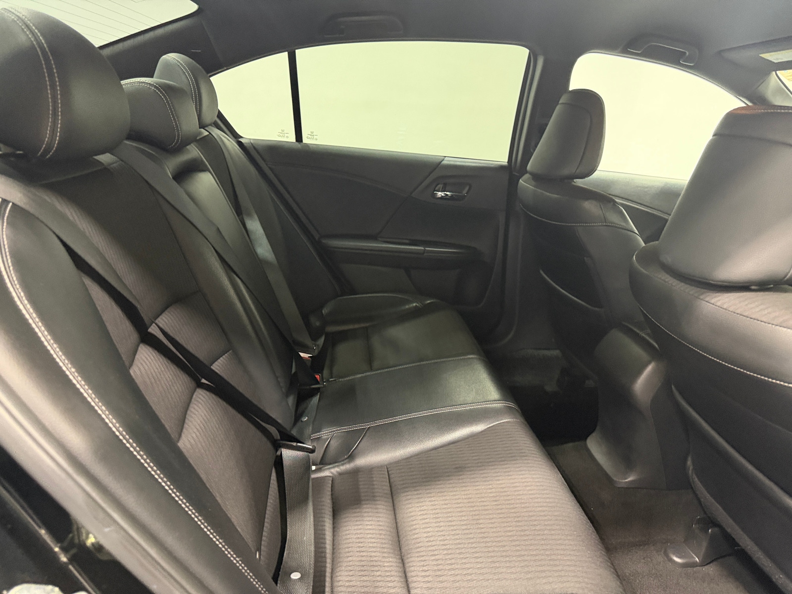 Thumbnail: 2017 Honda Accord - 6