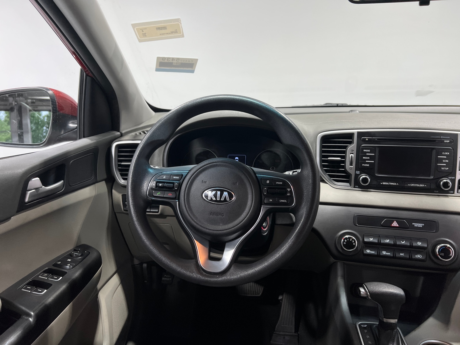 Thumbnail: 2017 Kia Sportage - 5