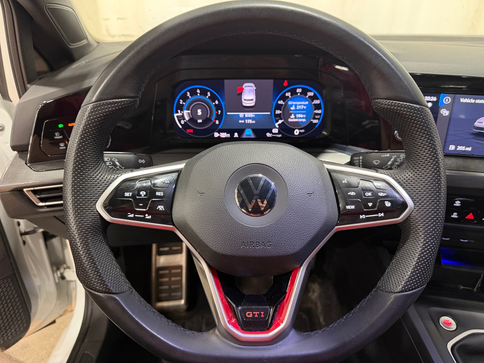 Thumbnail: 2022 Volkswagen Golf - 5