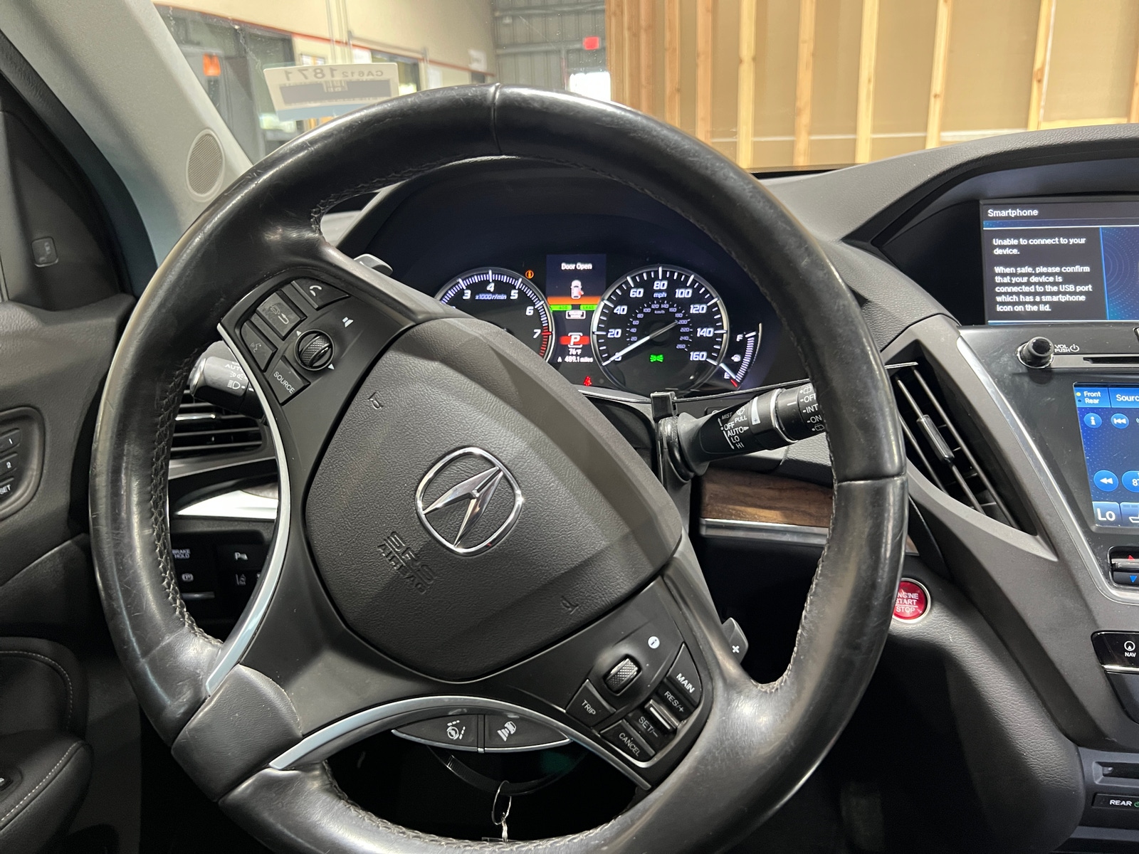 Thumbnail: 2019 Acura MDX - 4