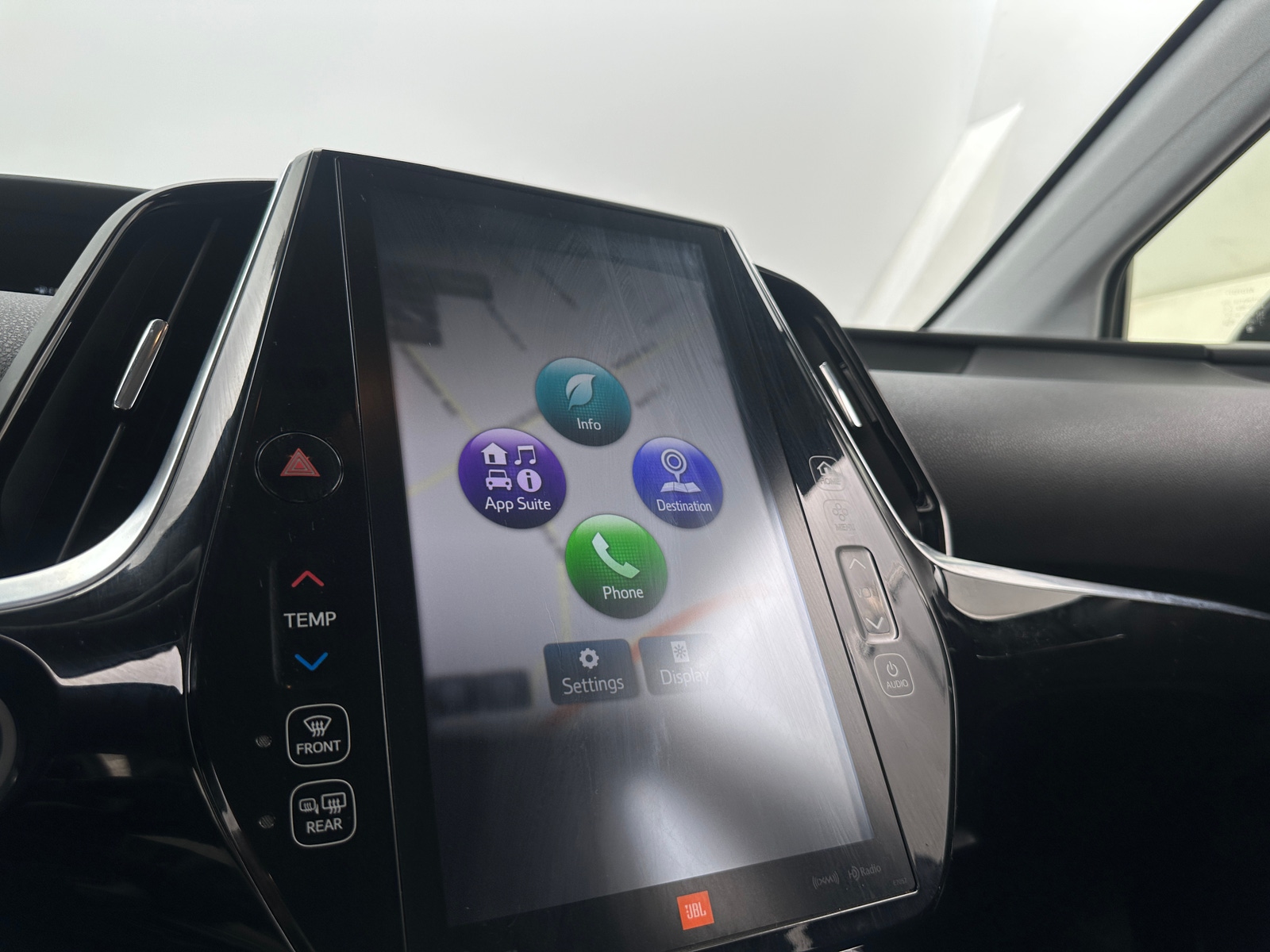 Thumbnail: 2017 Toyota Prius Prime - 4