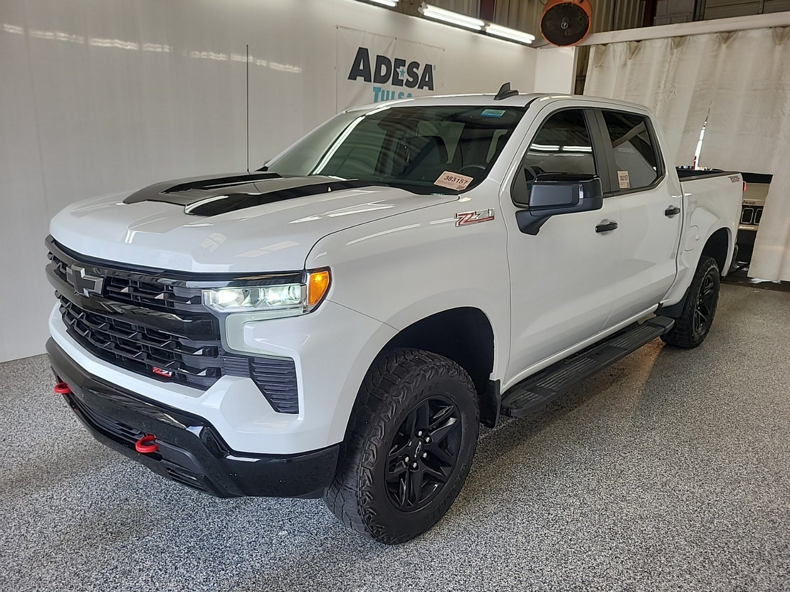 2024 Chevrolet Silverado 1500 4WD Crew Cab 147" LT Trail Boss