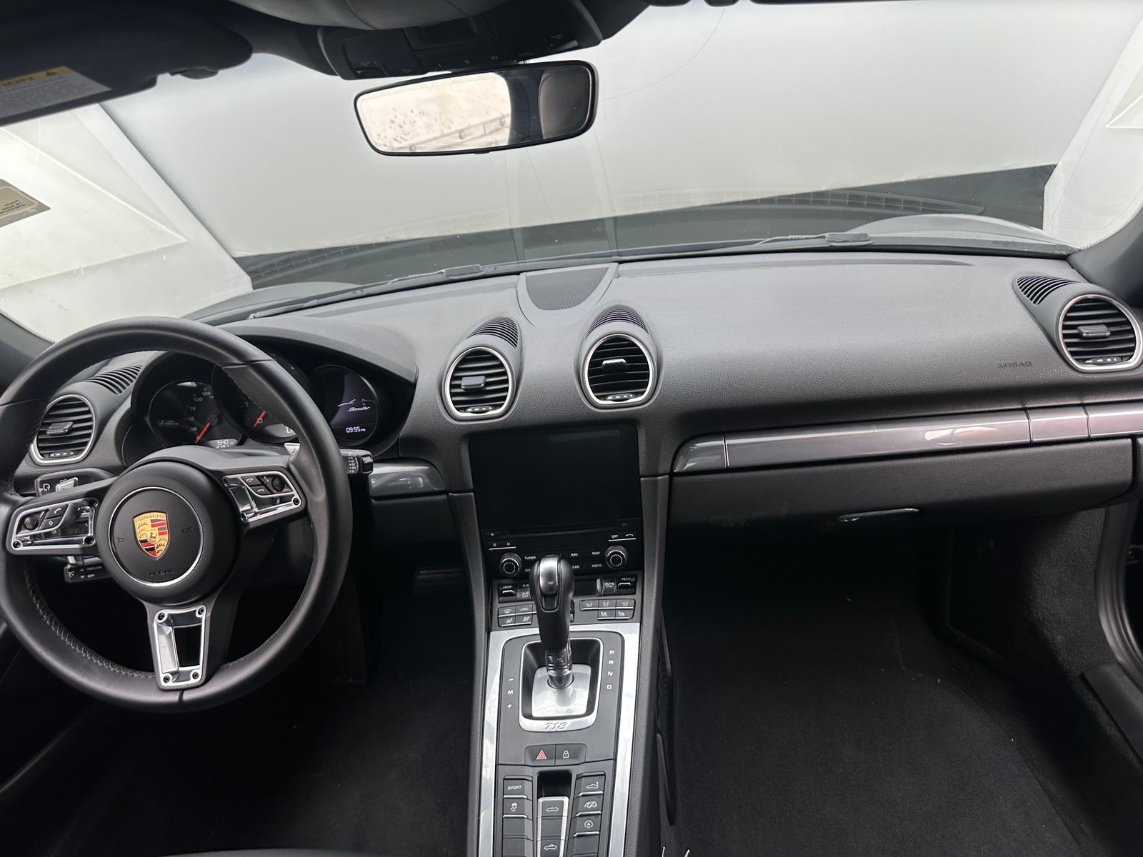 Thumbnail: 2024 Porsche 718 Boxster - 3
