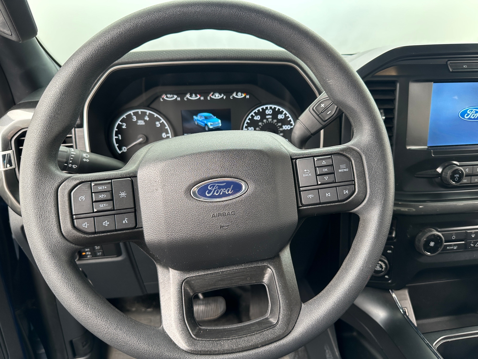 Thumbnail: 2022 Ford Econoline - 5
