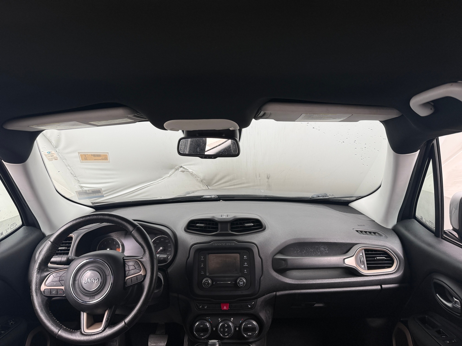 Thumbnail: 2016 Jeep Renegade - 2