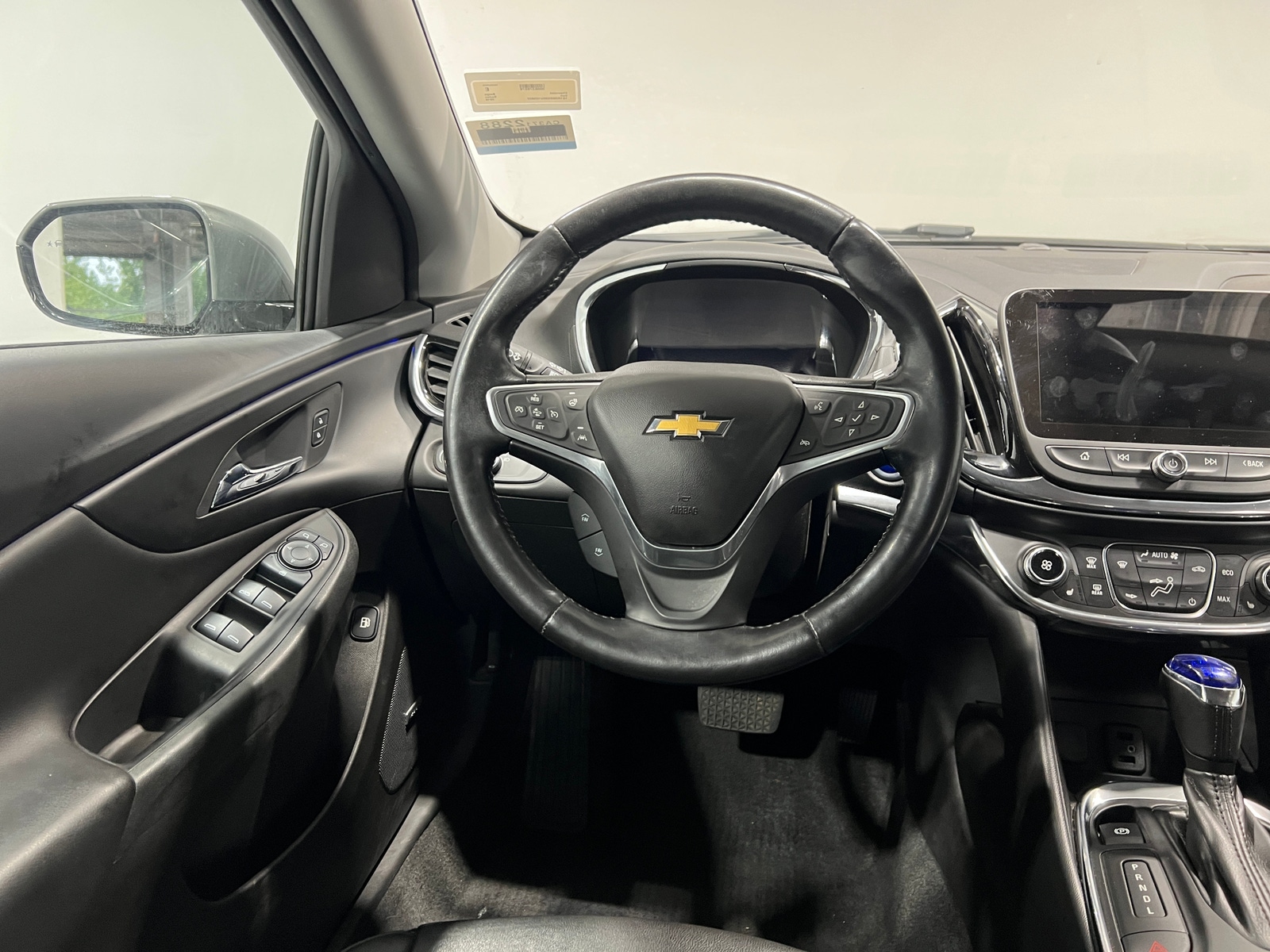 Thumbnail: 2016 Chevrolet Volt - 4