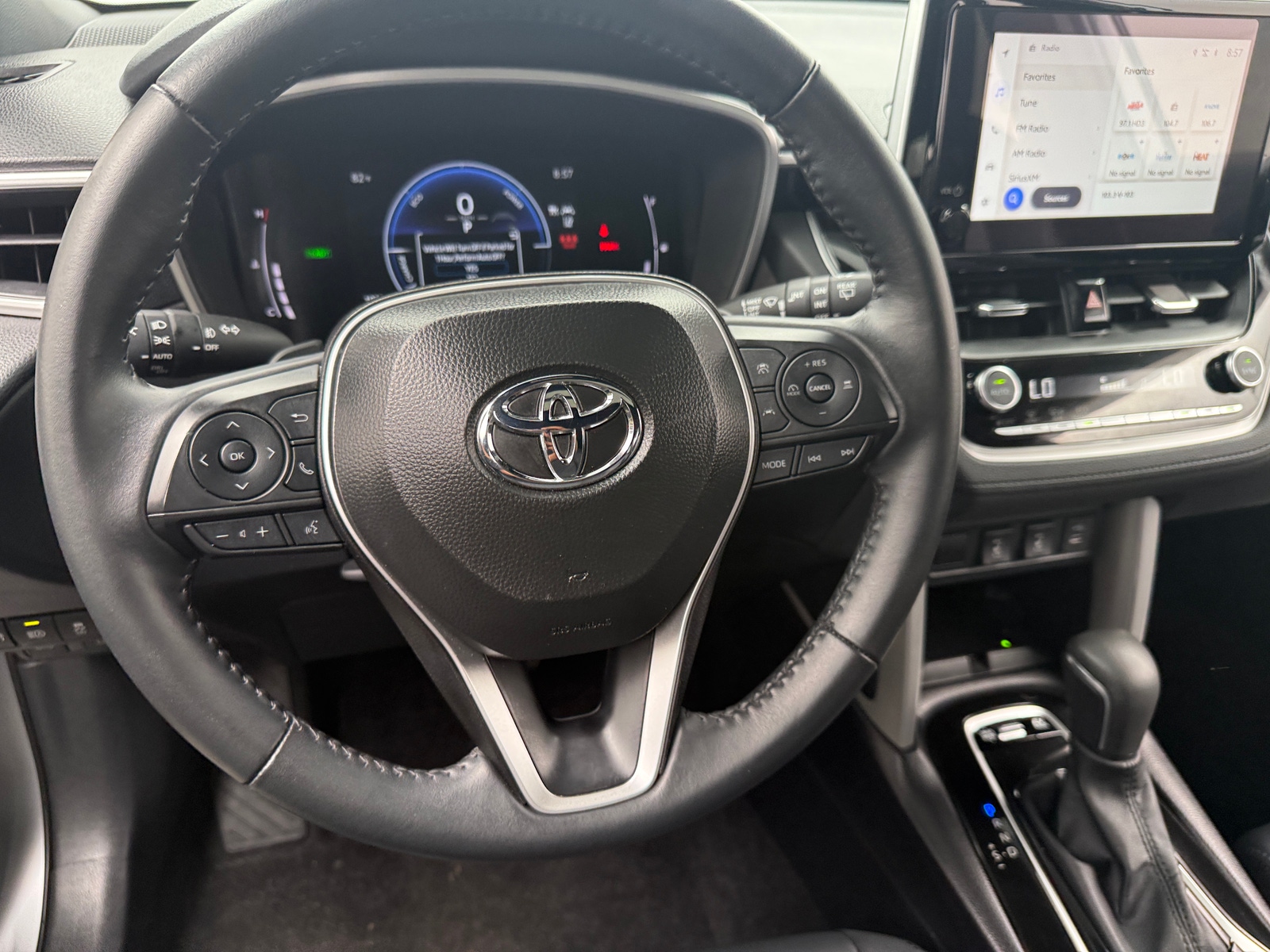 Thumbnail: 2025 Toyota Corolla Cross - 4