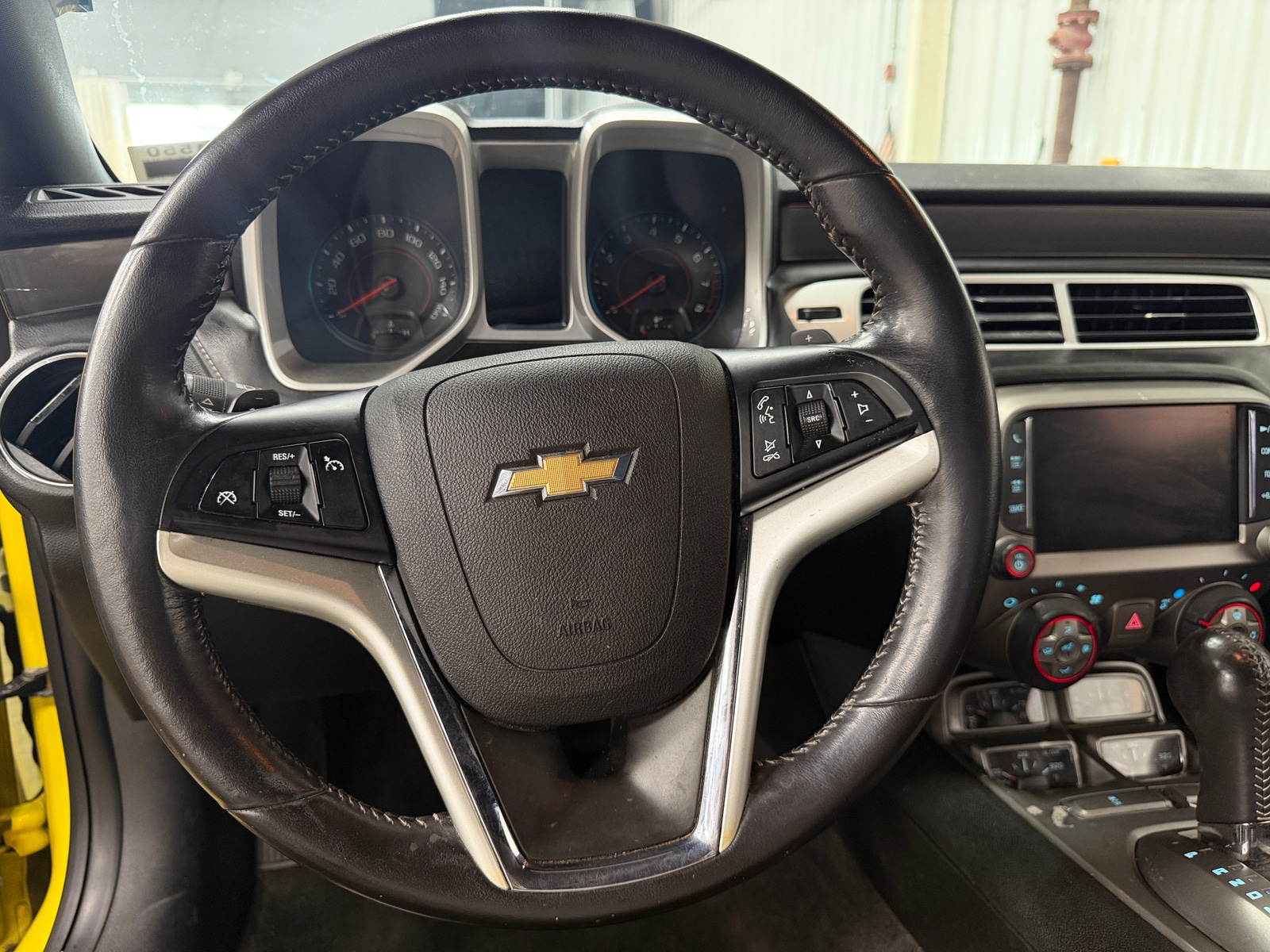 Thumbnail: 2015 Chevrolet Camaro - 3